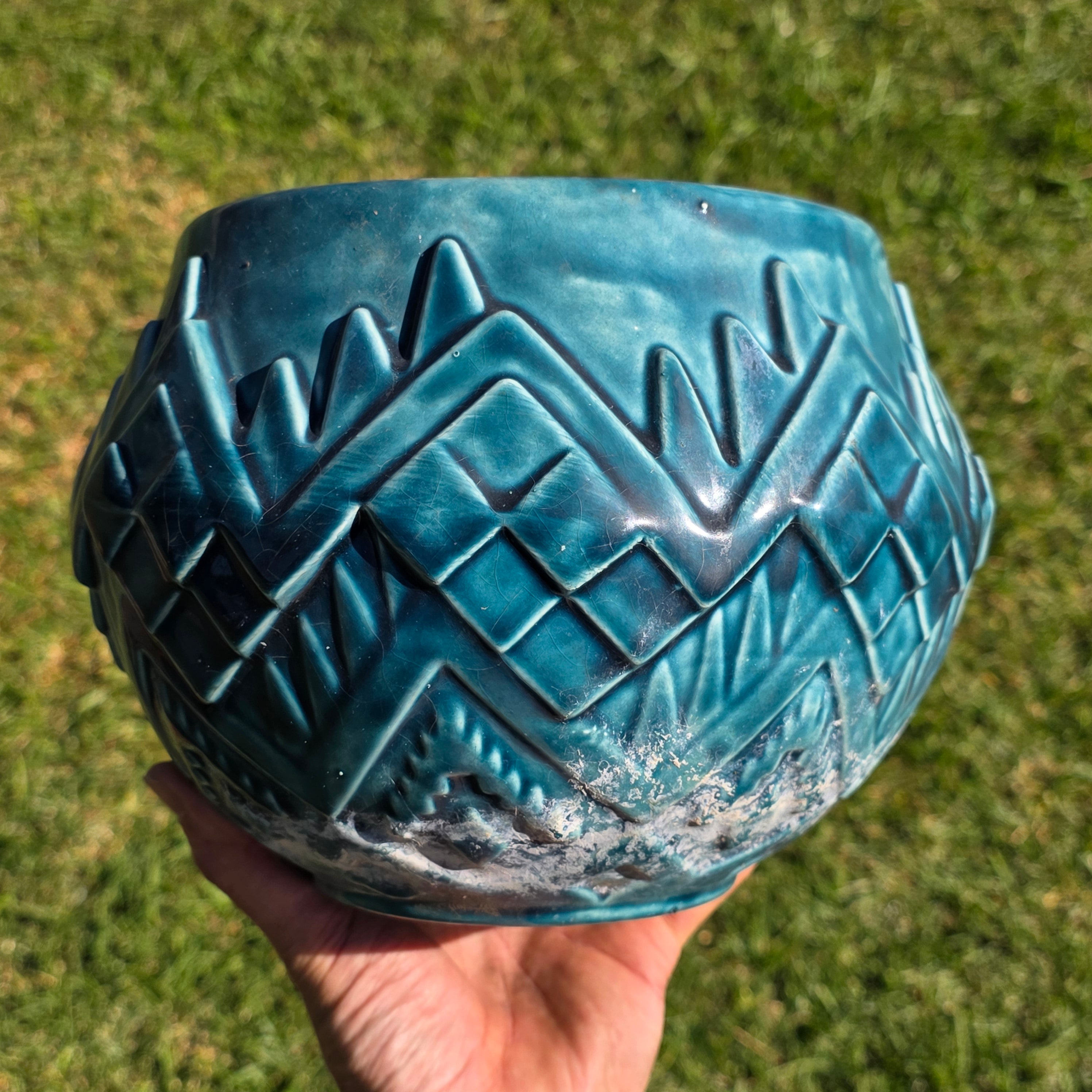 9" Atlantic Mold Style Southwestern Ceramic Planter - Vibrant Emerald Turquoise
