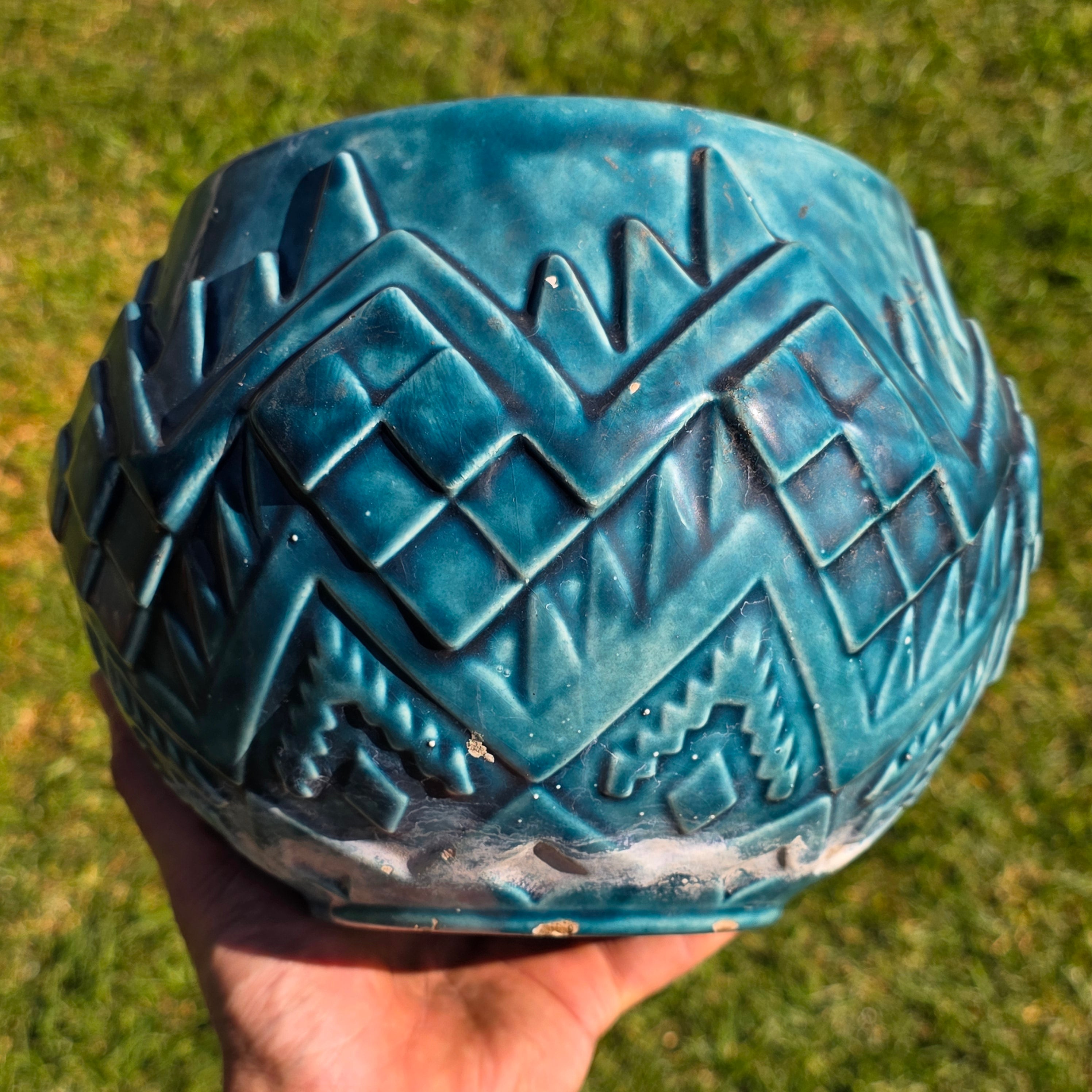 9" Atlantic Mold Style Southwestern Ceramic Planter - Vibrant Emerald Turquoise