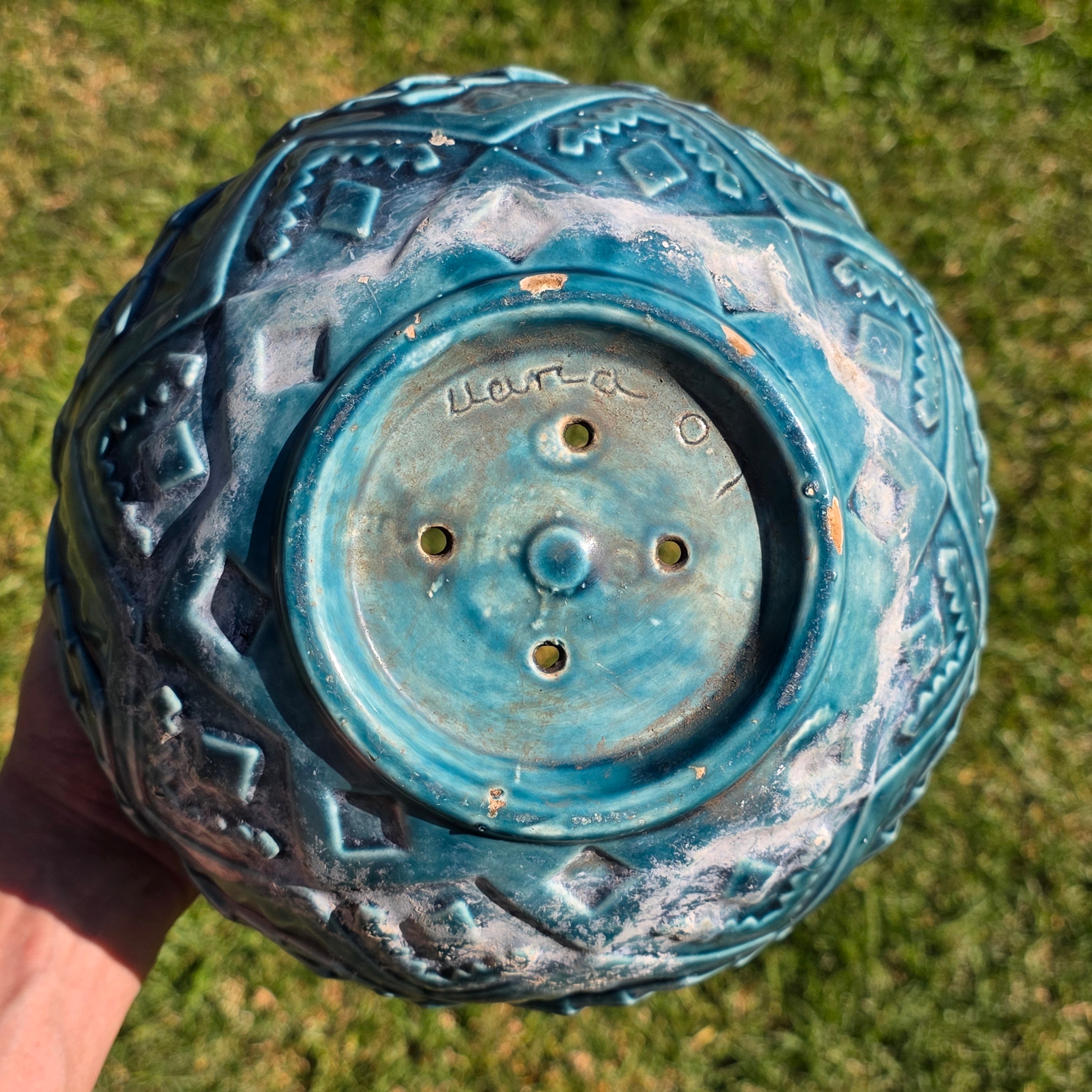 9" Atlantic Mold Style Southwestern Ceramic Planter - Vibrant Emerald Turquoise