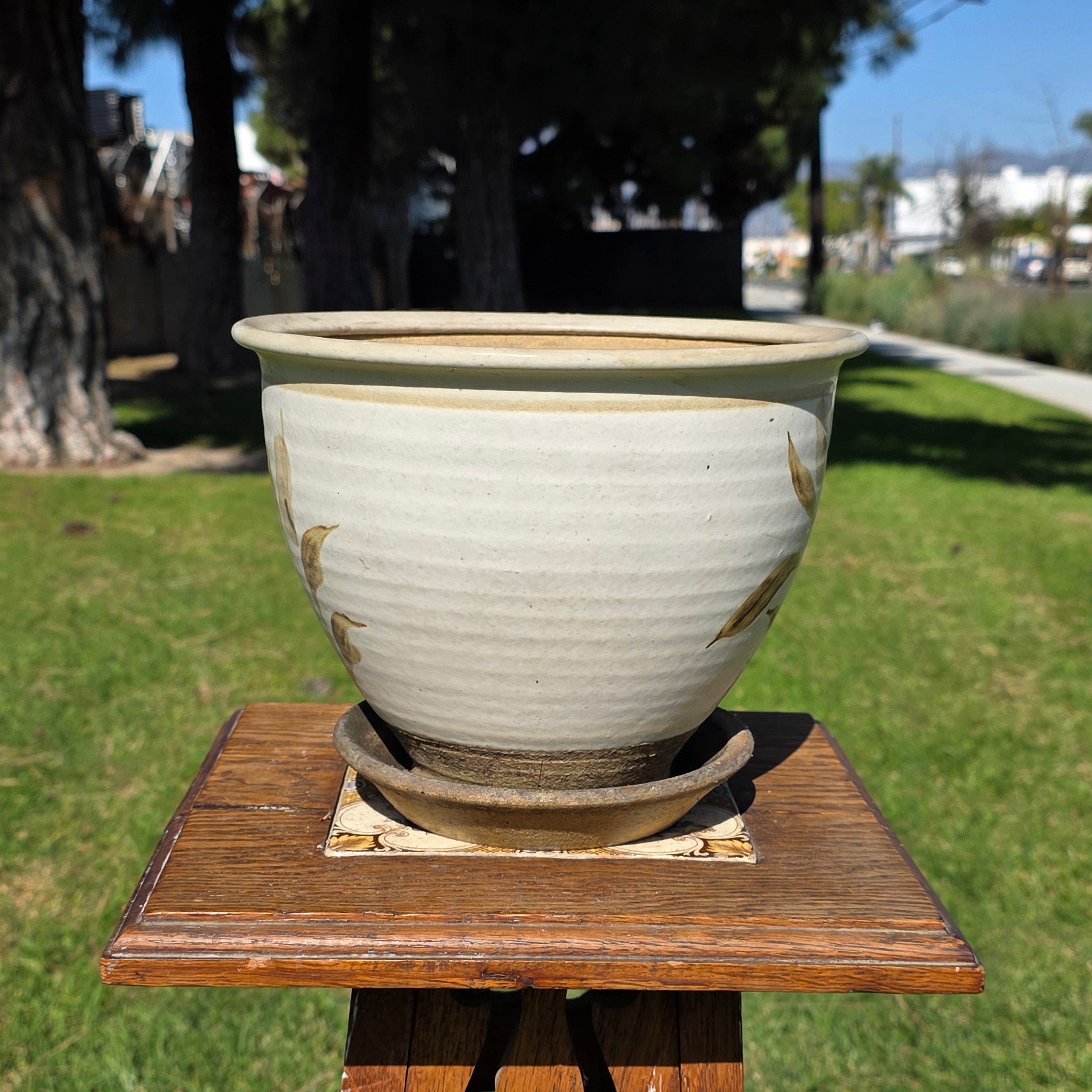 Vintage-Inspired Hand-Painted Ceramic Planter with Saucer - Botanical Motif 7"H