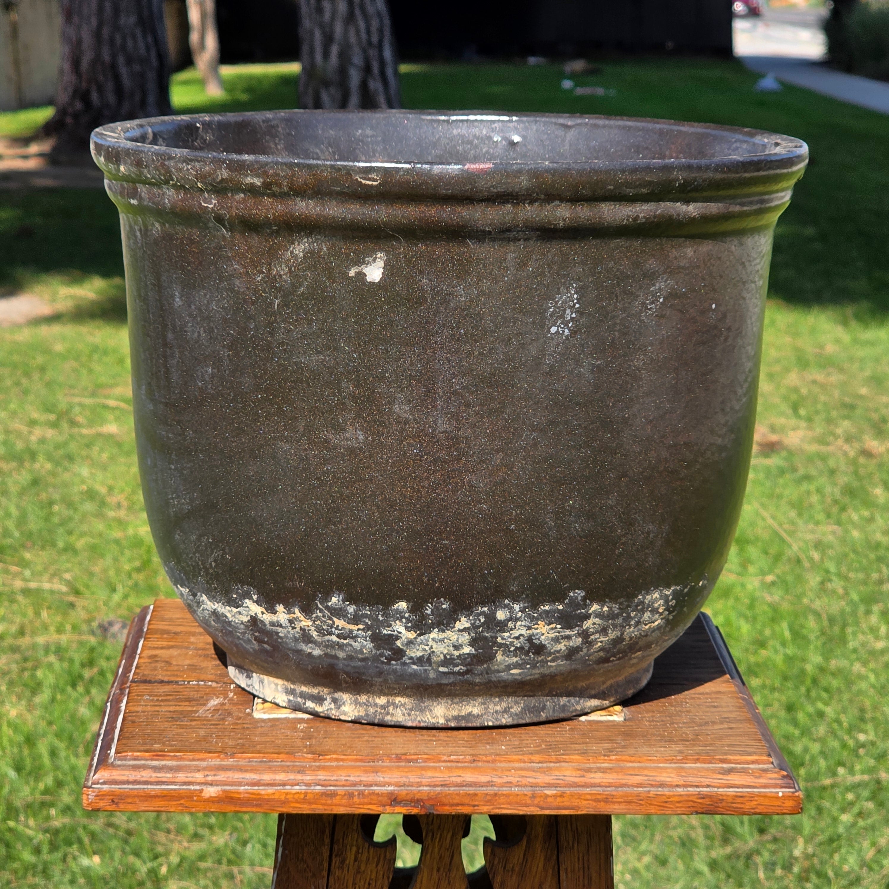 Vintage Habitudes 11.75" Heavy-Walled Terracotta Planter Hand-Thrown Italy Style