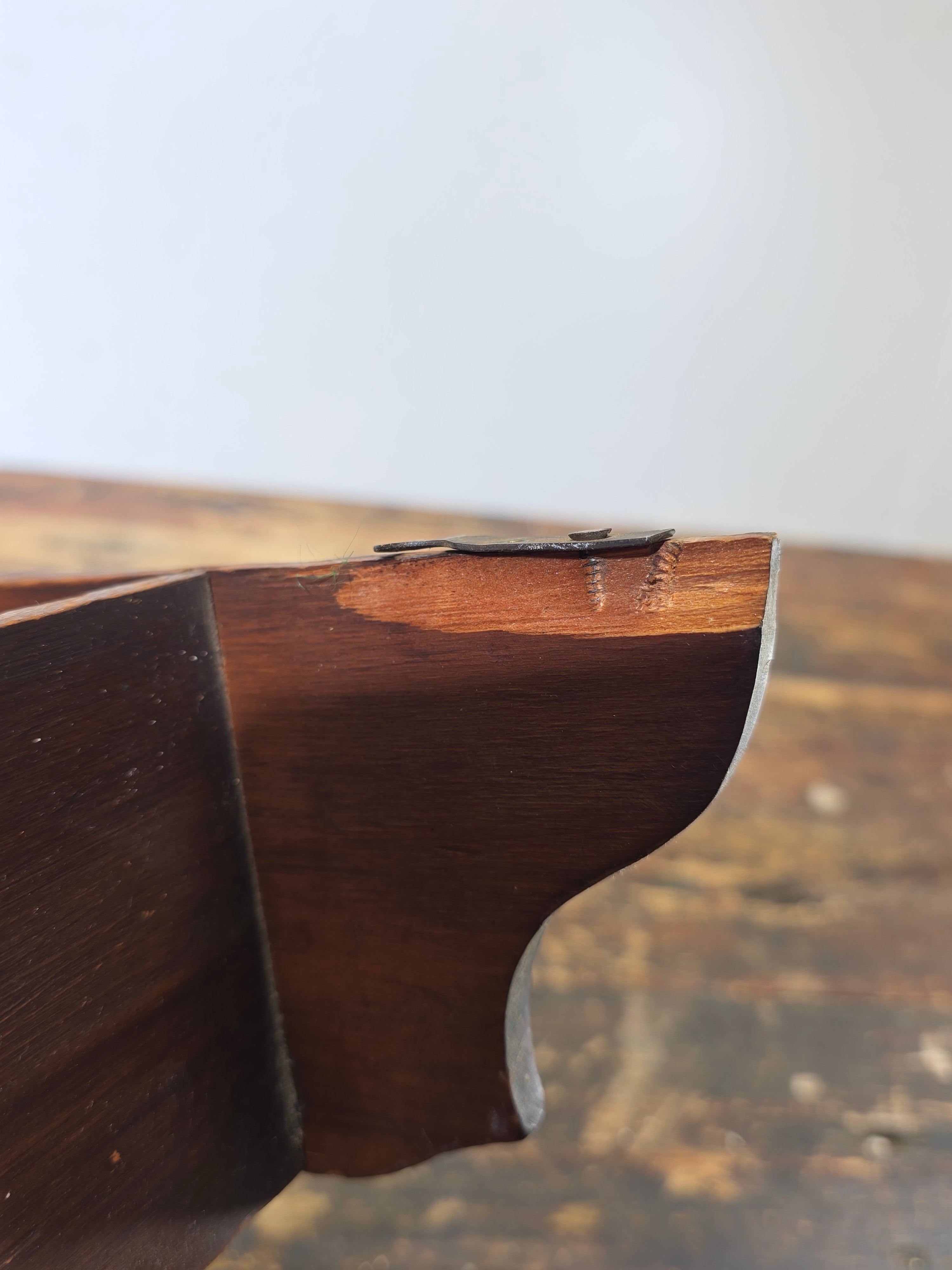 Vintage 3-Tier Wooden Wall Shelf w/ Scalloped Sides Early American Style (AS-IS)