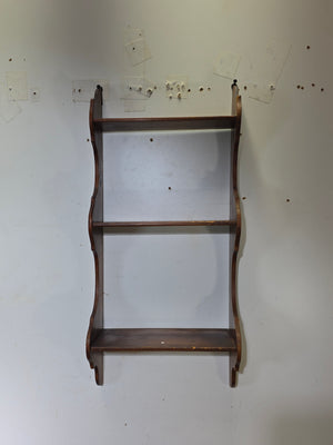 Vintage 3-Tier Wooden Wall Shelf w/ Scalloped Sides Early American Style