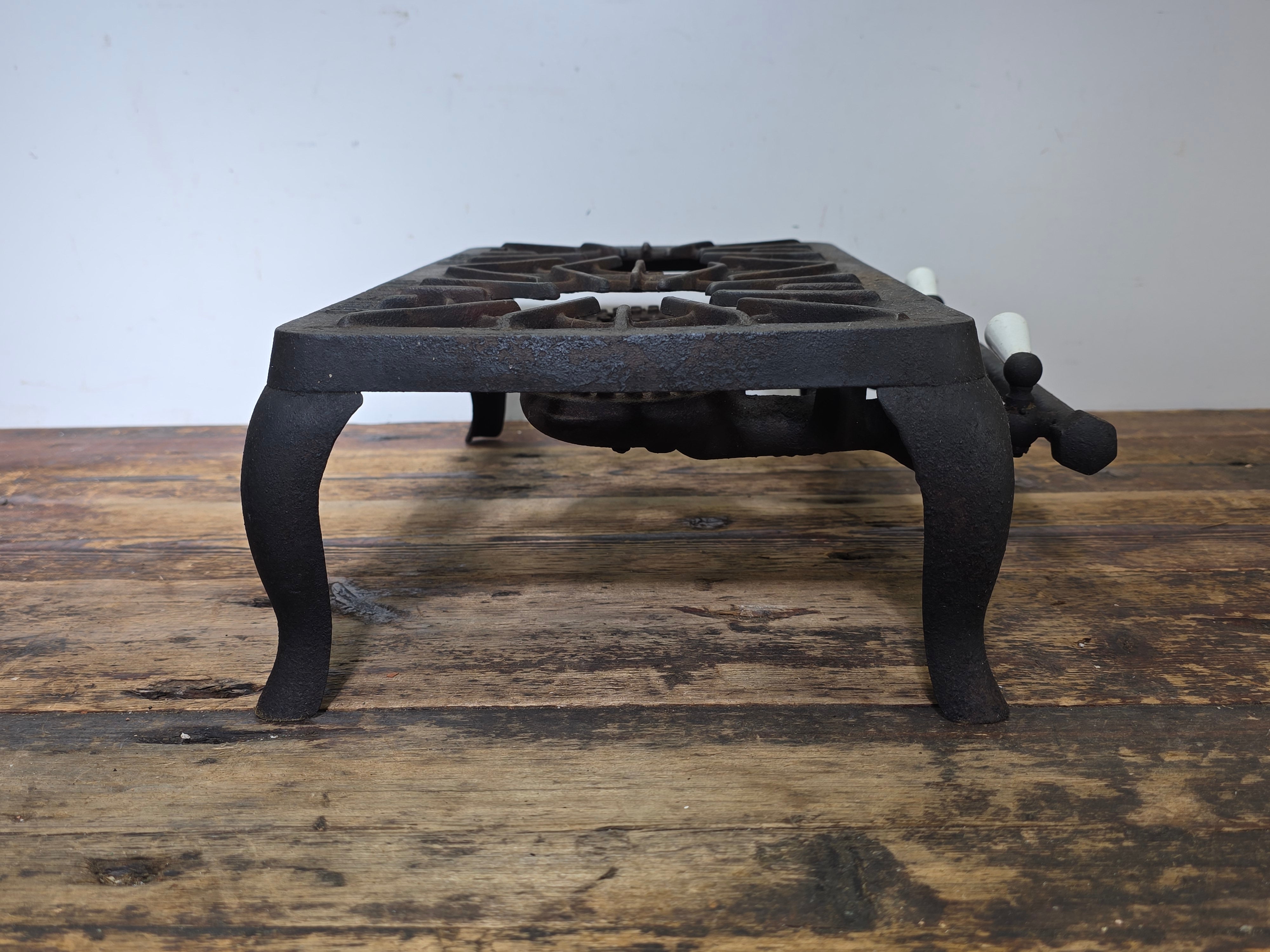 Vintage Griswold No. 402 Cast Iron Dual Burner Camp Stove - Sold As-Is