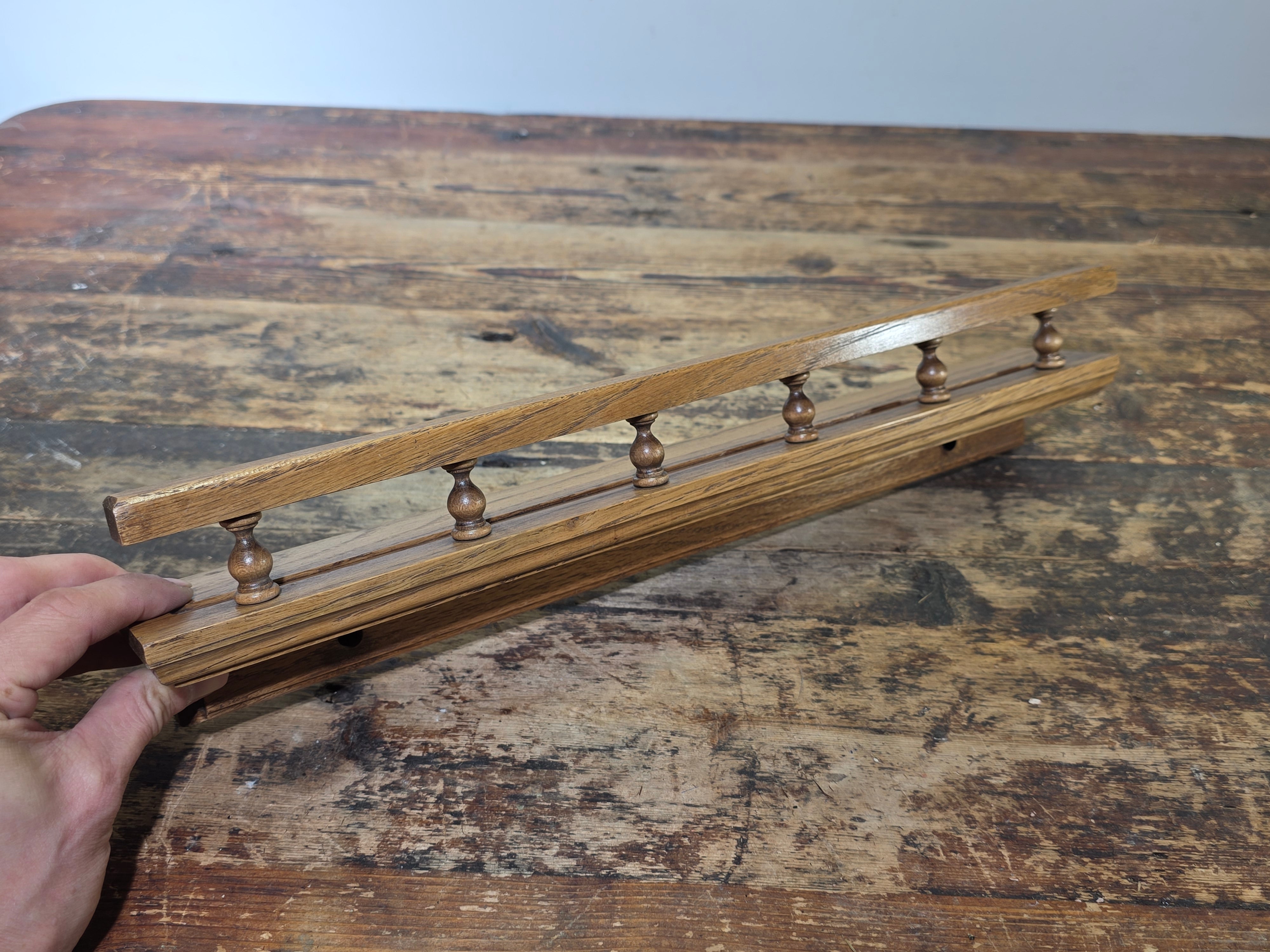 Vintage Wooden Wall Shelf with Gallery Rail and Plate Groove - 18"