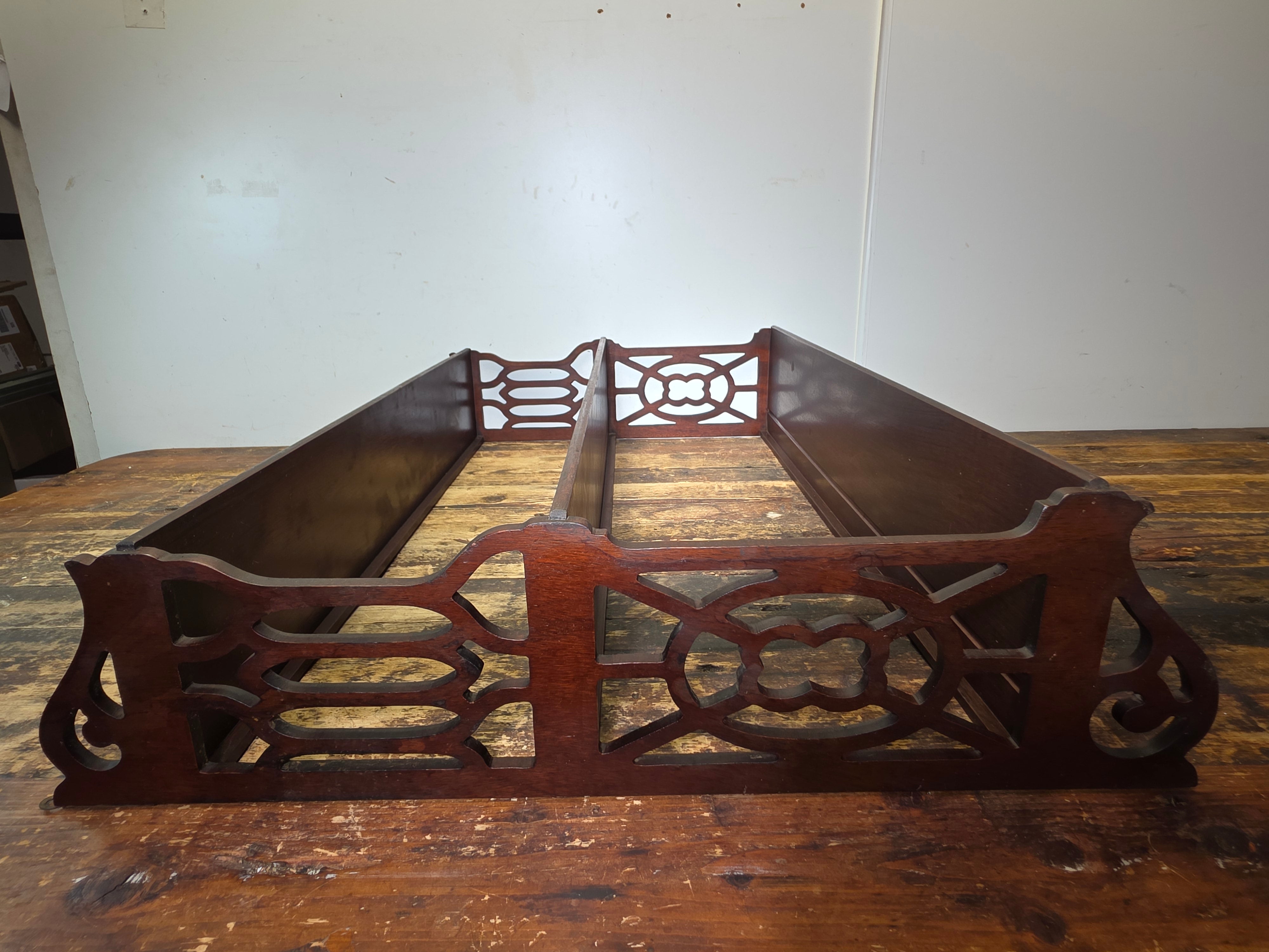 Vintage Gothic Chippendale Wall Shelf 3 Tier Display 33" Plate Groove Dark Wood