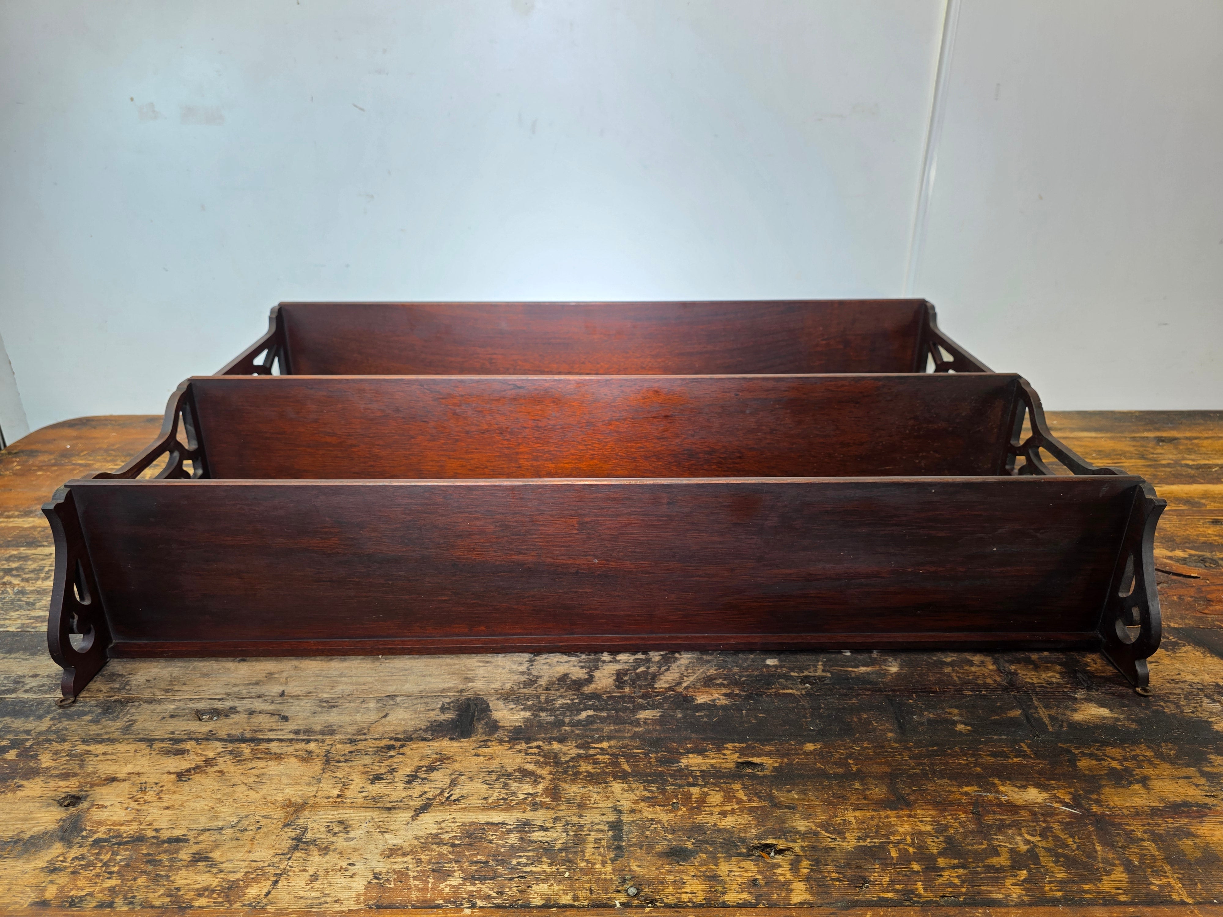 Vintage Gothic Chippendale Wall Shelf 3 Tier Display 33" Plate Groove Dark Wood
