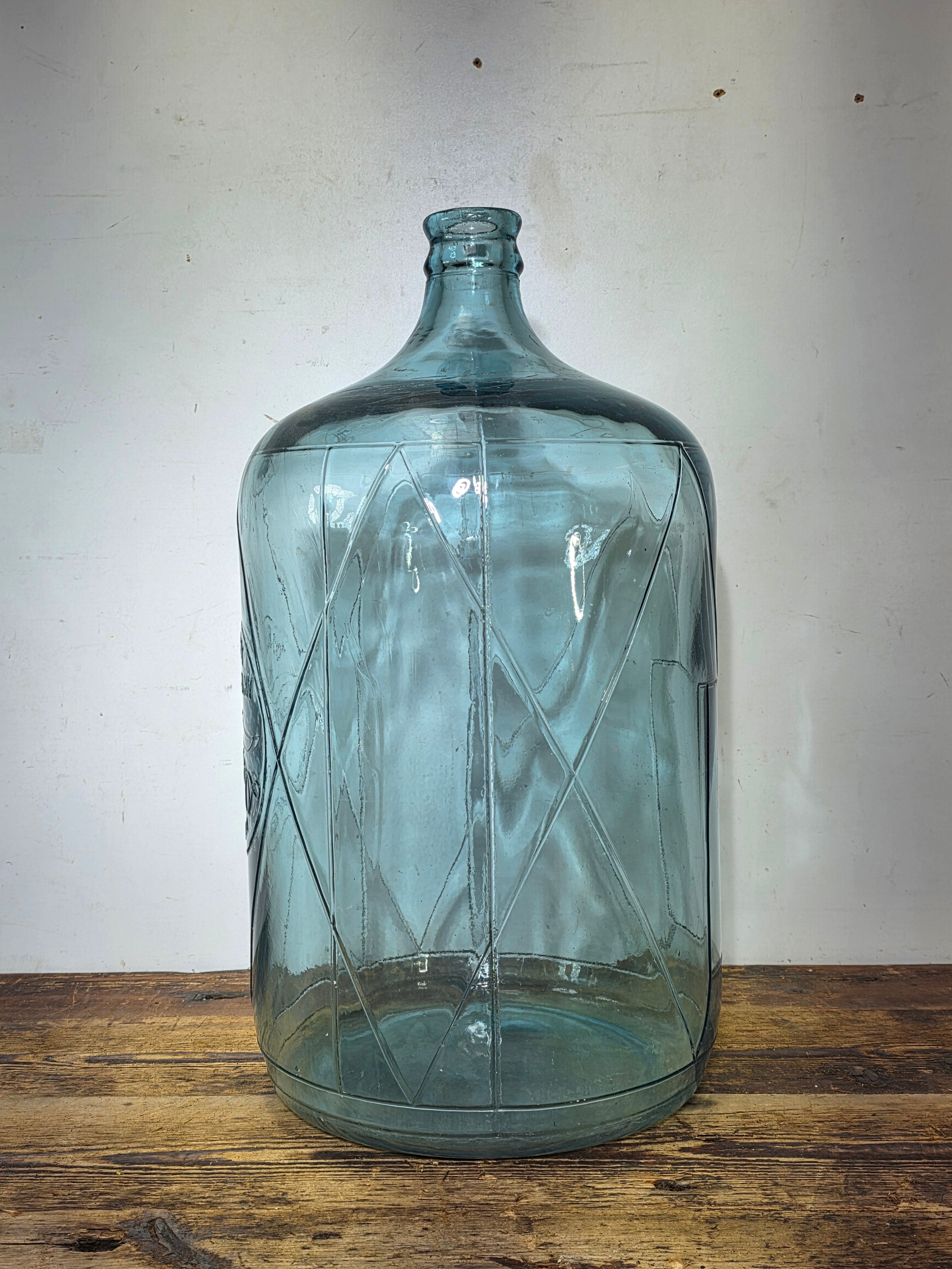 Vintage Deep Rock 5 Gallon Glass Carboy Water Bottle Diamond Embossed Aqua 76 GPD