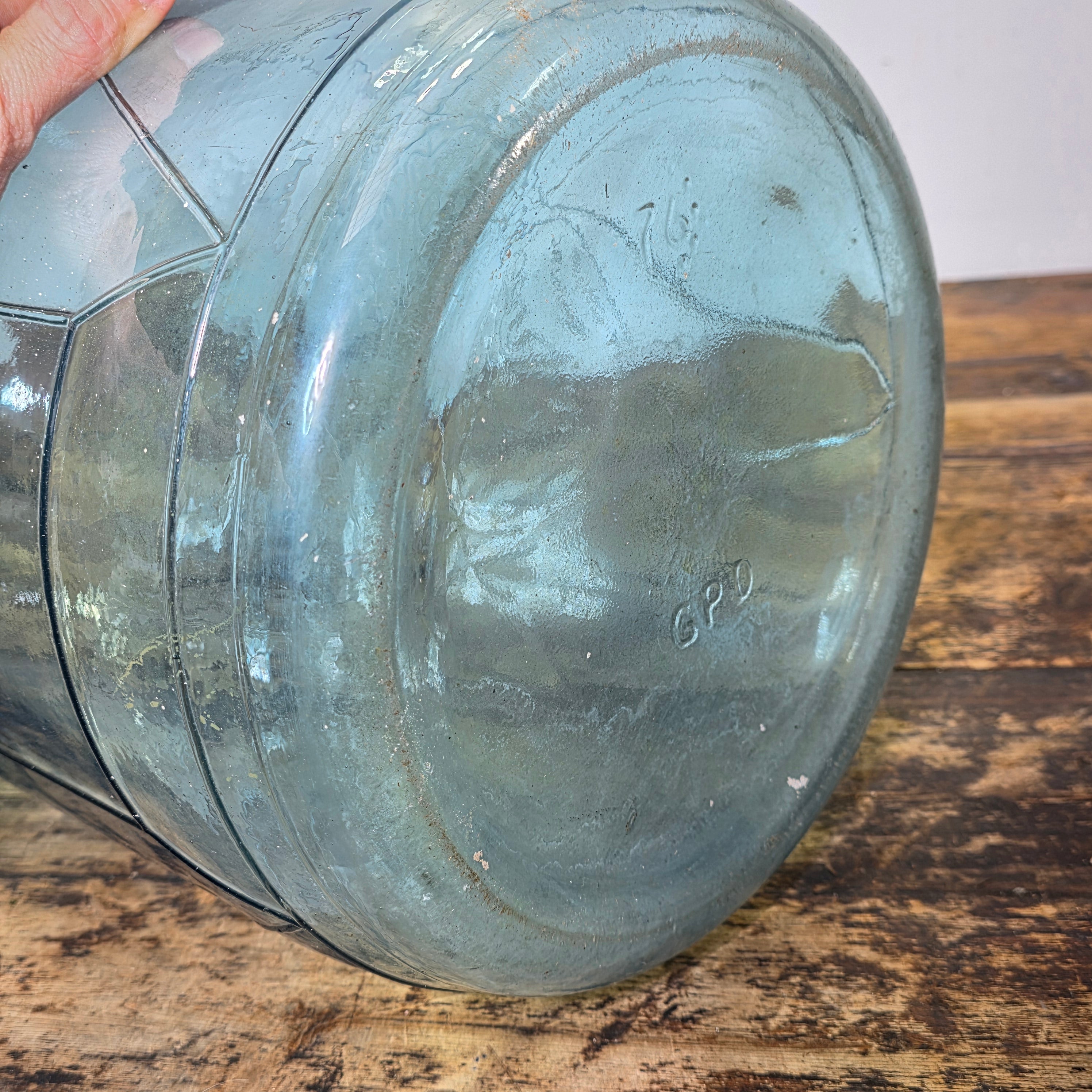 Vintage Deep Rock 5 Gallon Glass Carboy Water Bottle Diamond Embossed Aqua 76 GPD
