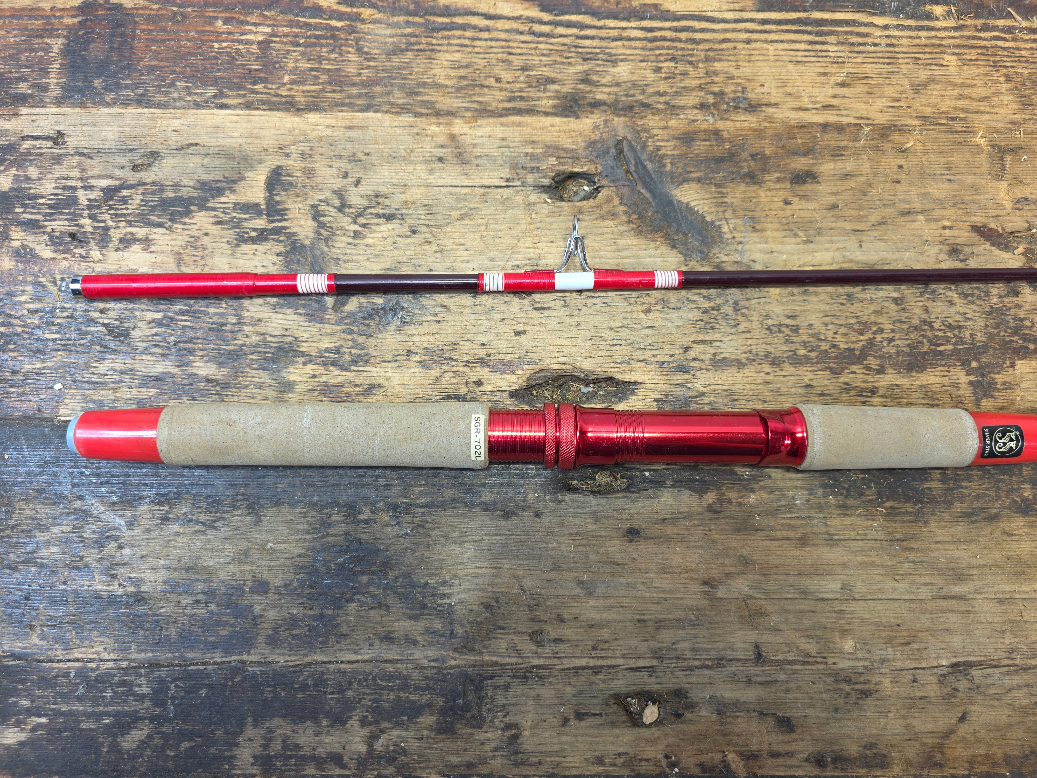 Vintage 1970s Japanese Glass Fishing Rod 7'2" 2pc Red Silver Star