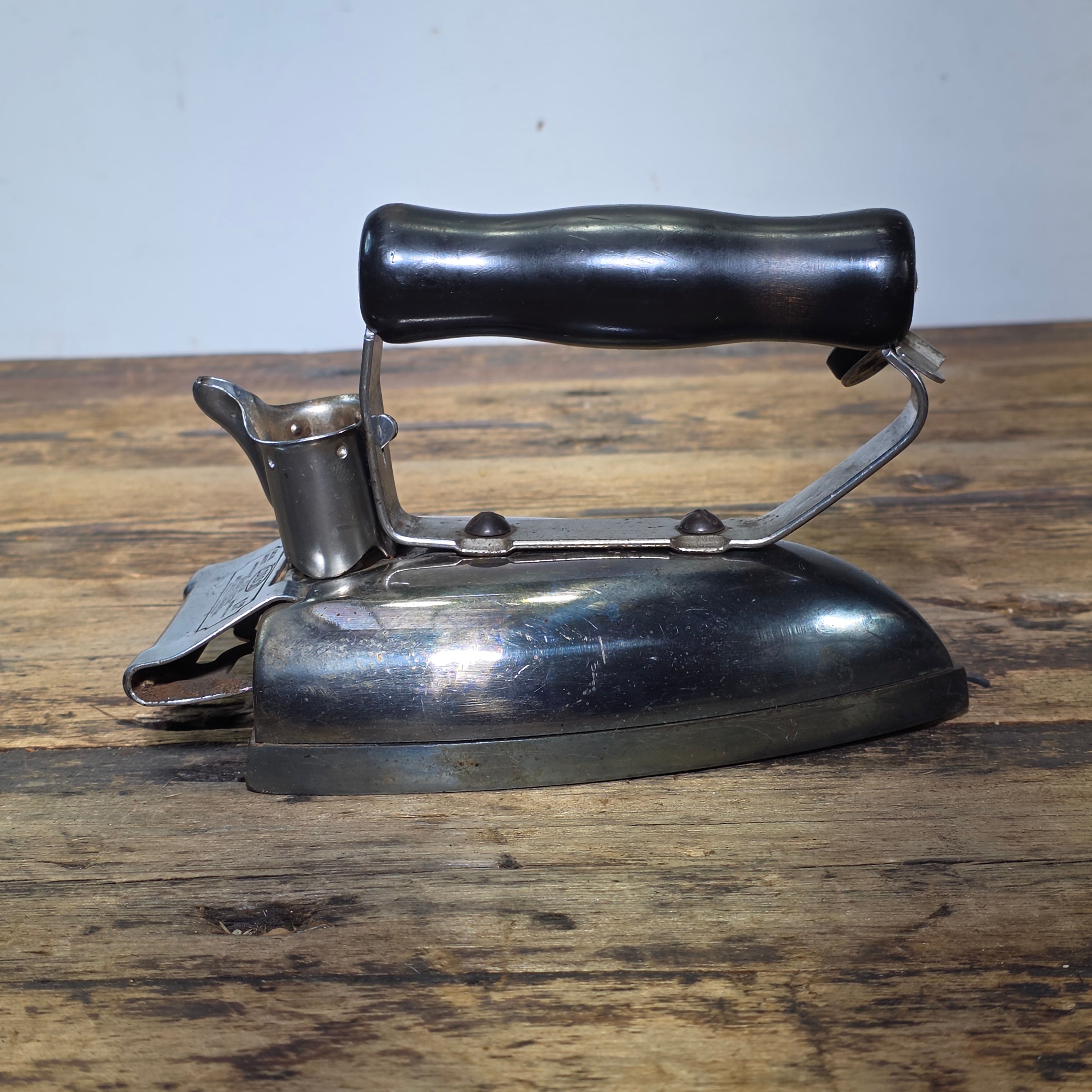 Vintage GE Edison Electric Iron Antique Chrome Metal Wood Handle 249F77 1920s