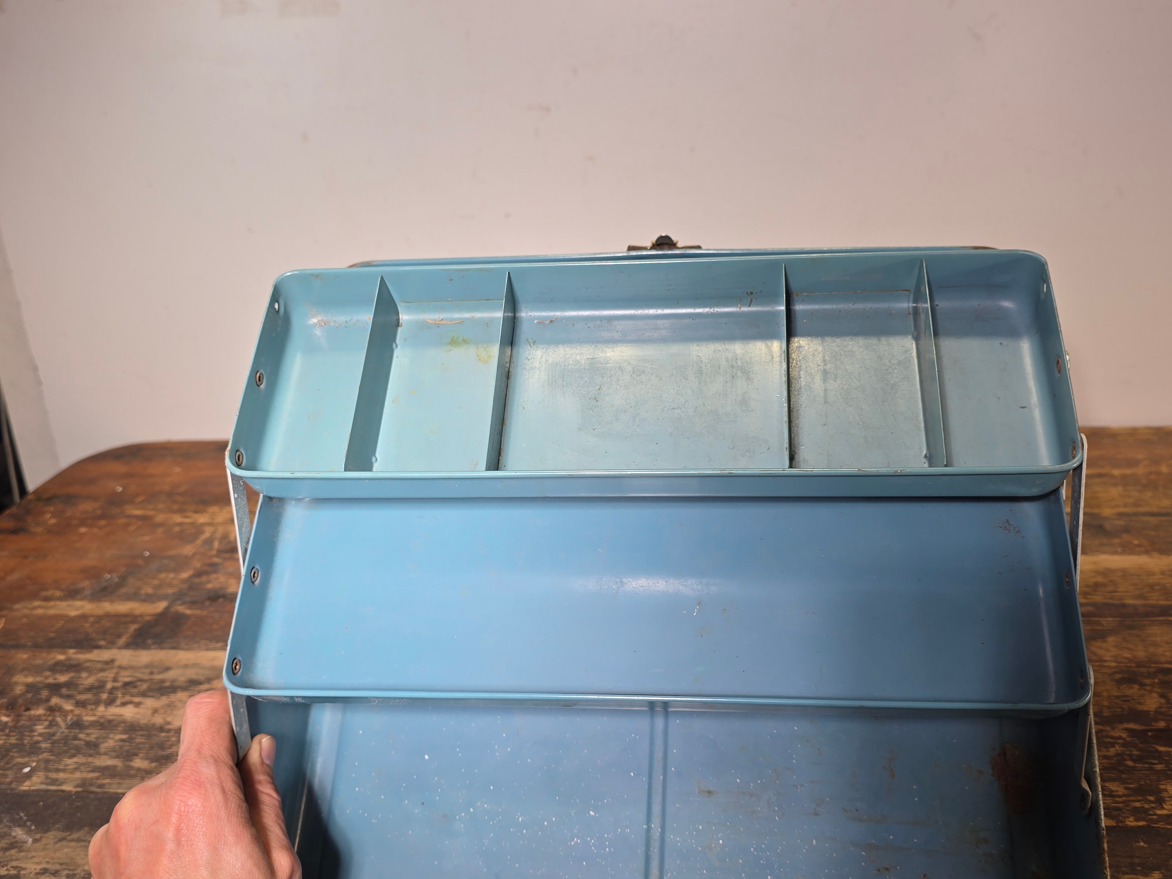 Vintage Union Utility Chest Metal Tool Box Ruler Lid Silver Blue Trays Le Roy NY