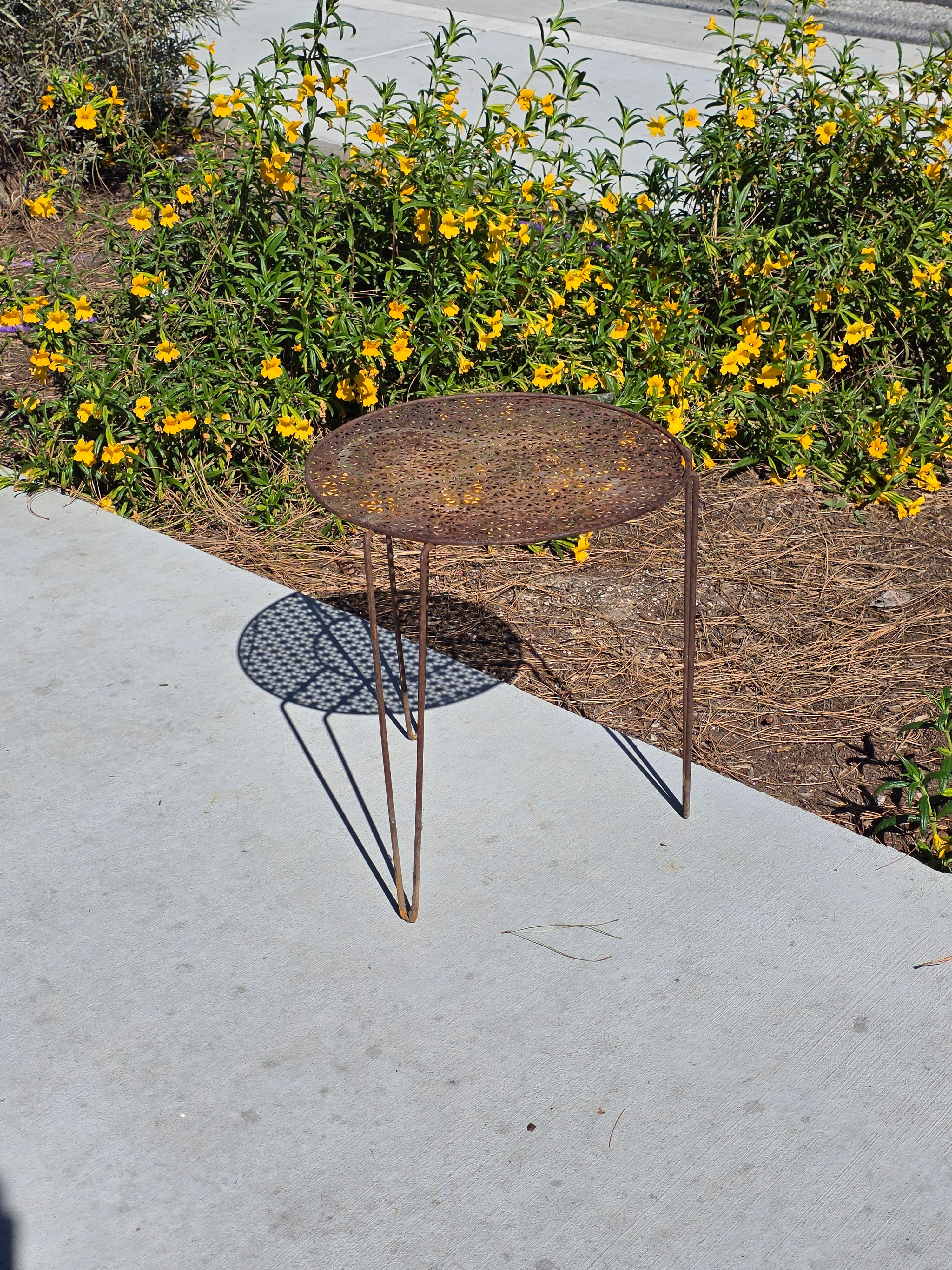 Vintage Mid Century Modern Iron Side Table 15" Mesh Plant Stand 1950s Garden