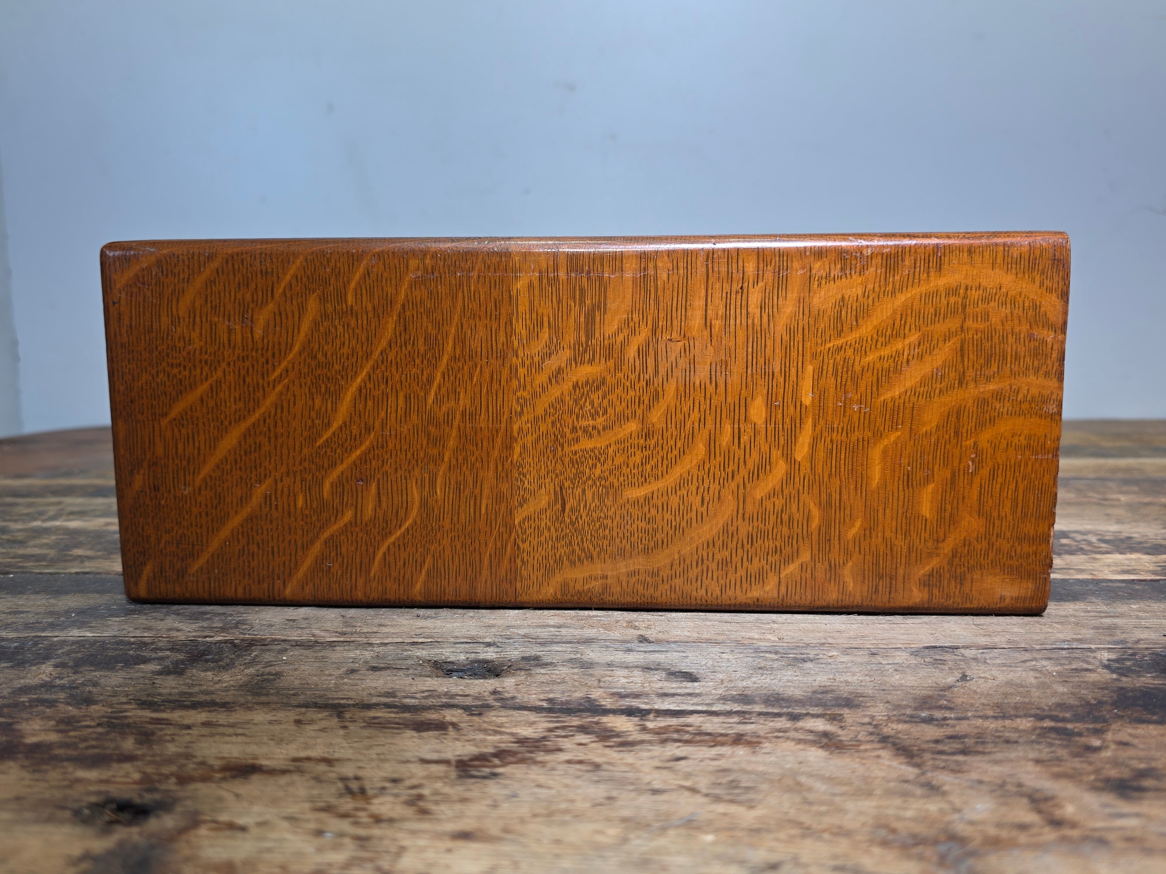 Vintage Globe Wernicke Oak Wood Index Card File Cabinet Shaw Walker A-Z Divider