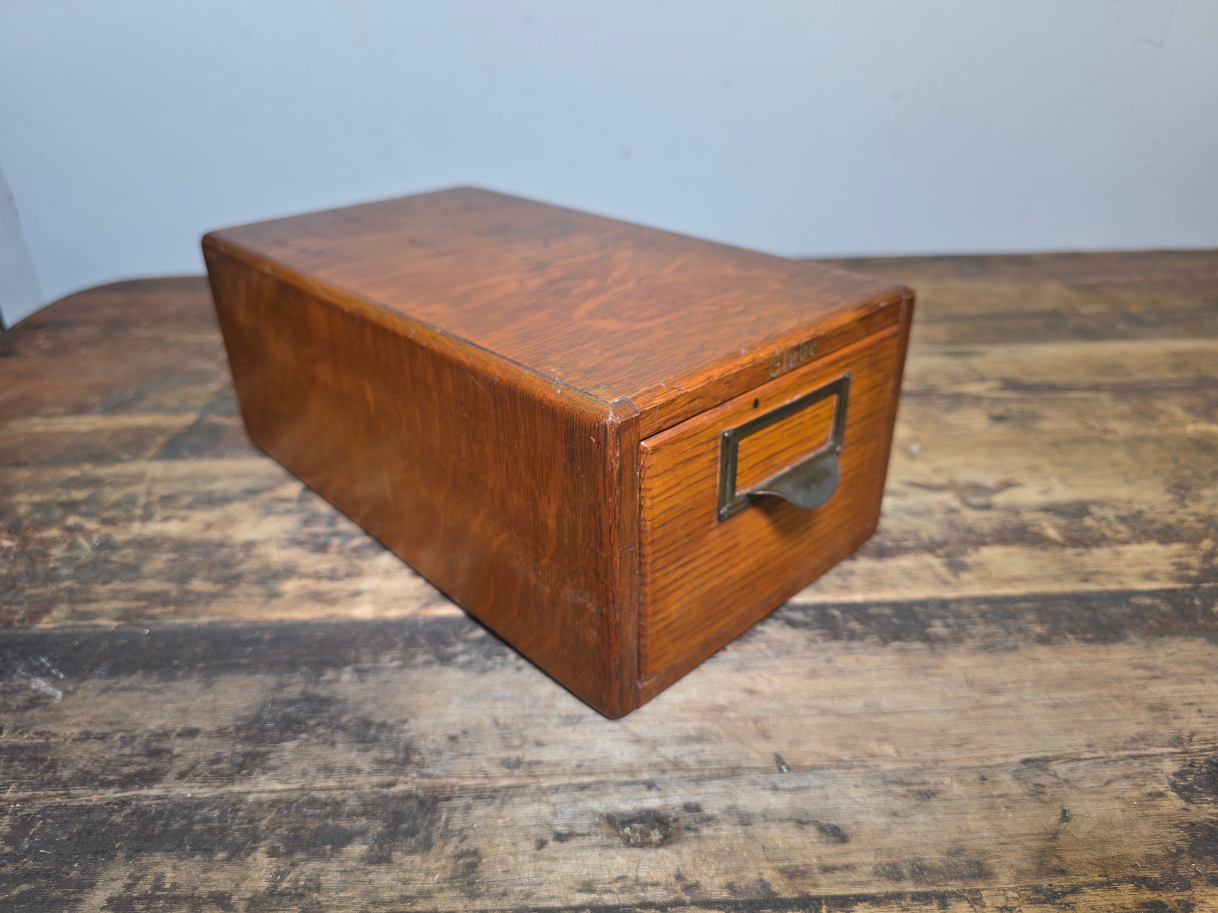 Vintage Globe Wernicke Oak Wood Index Card File Cabinet Shaw Walker A-Z Divider