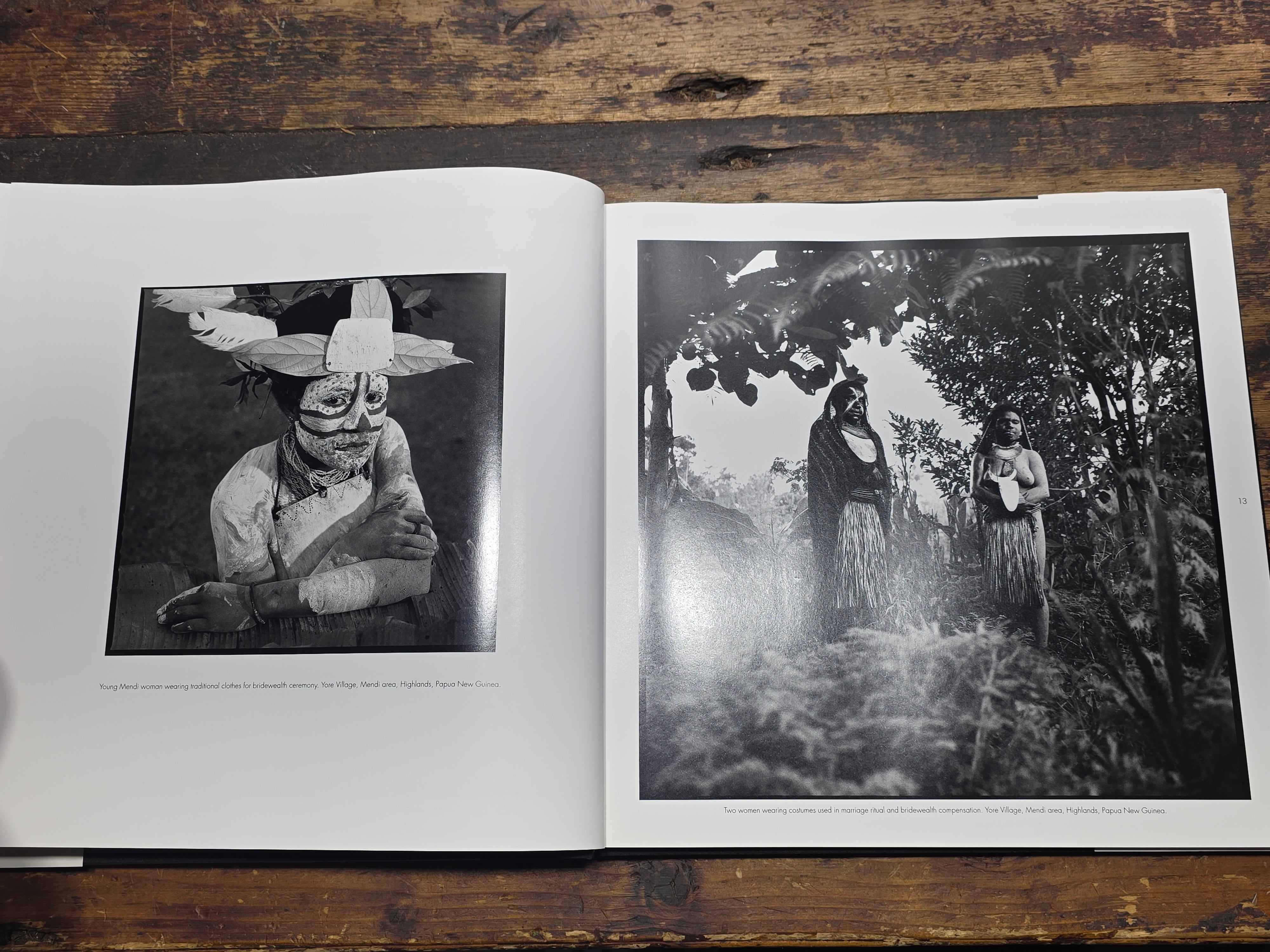 Where Masks Still Dance New Guinea Chris Rainier 1996 First Edition Photo Book