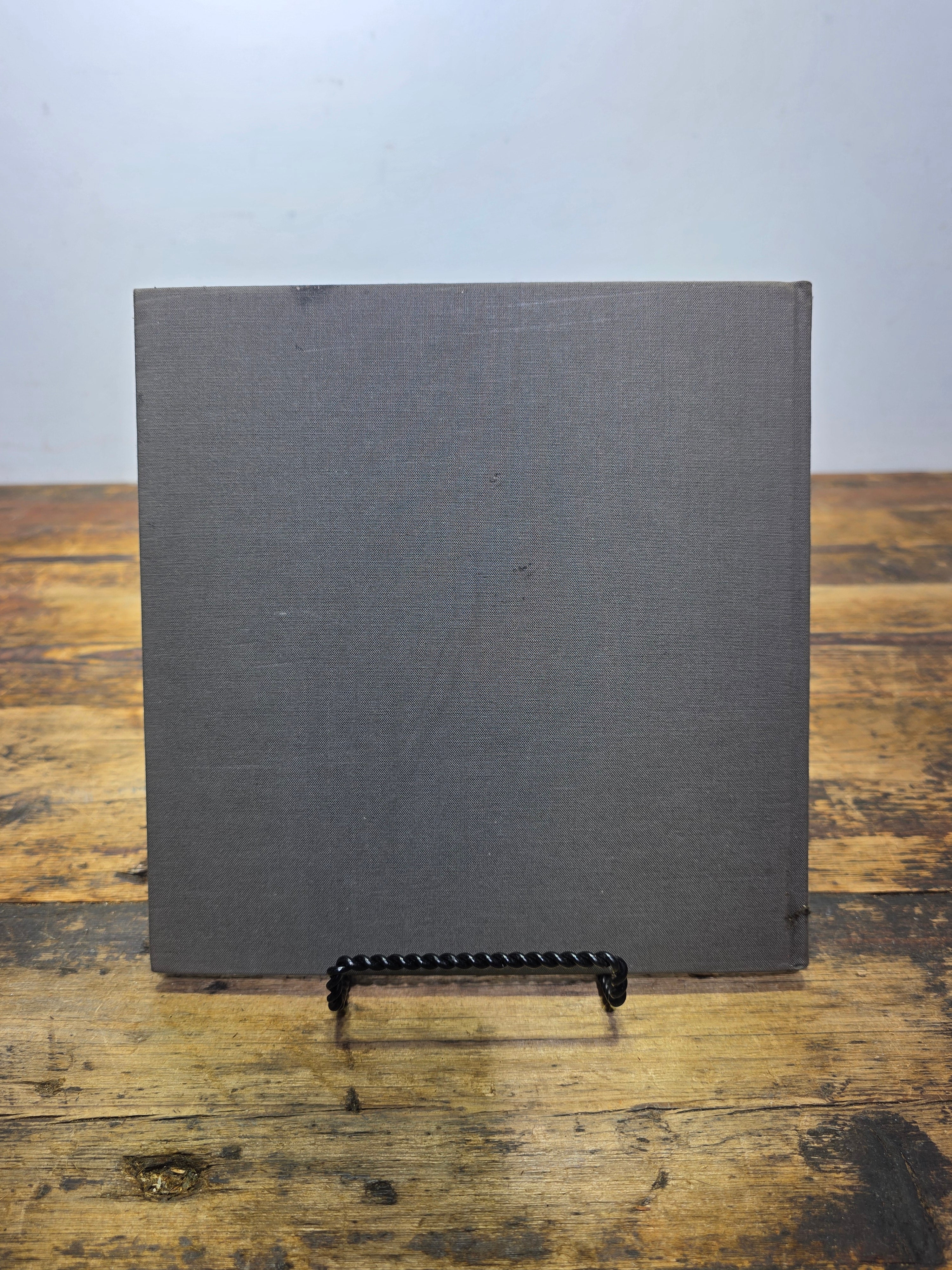 Divendal Leo Divendal 1997 Signed First Edition Hardcover Photo Book Monochrome