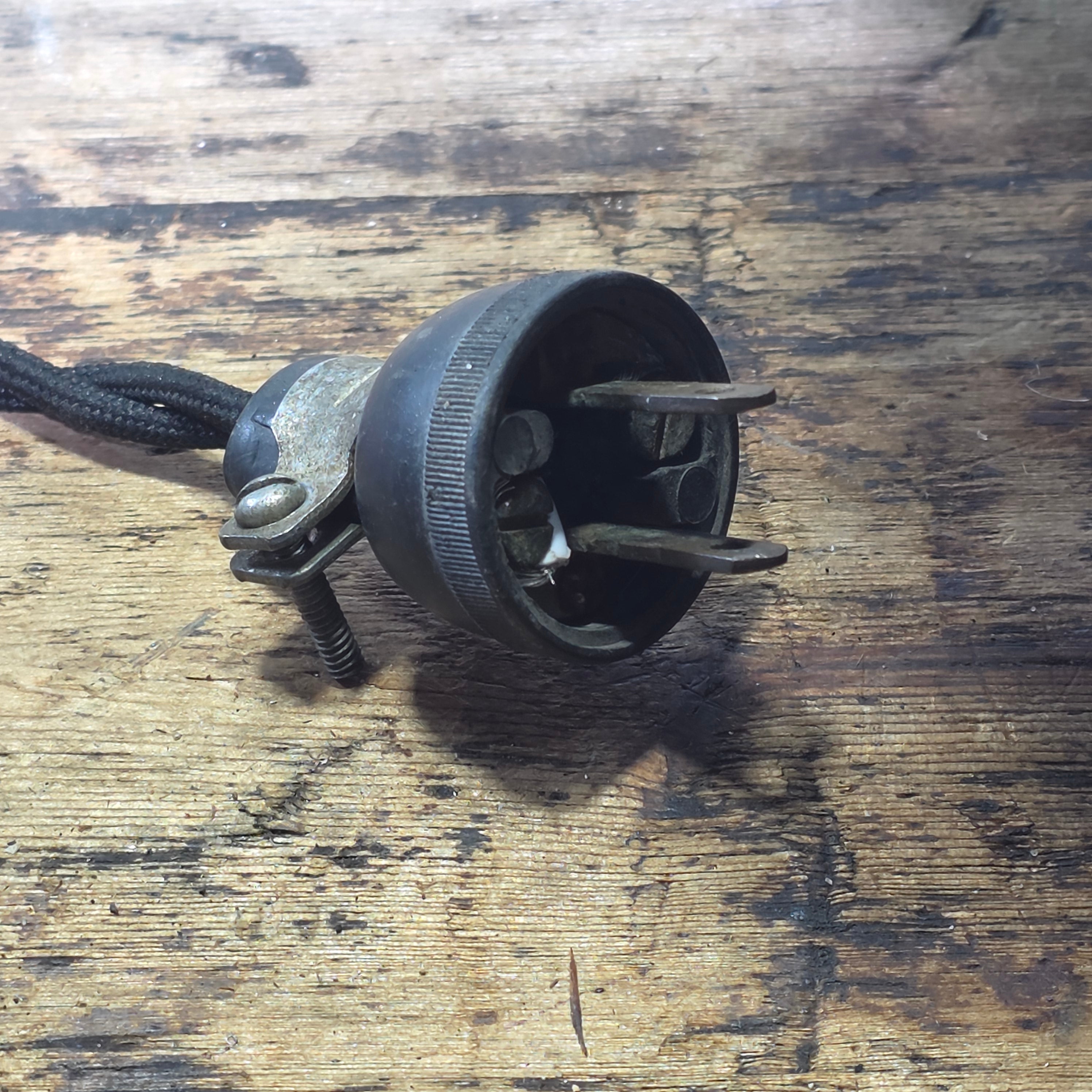 Vintage Industrial Green Enamel Pendant Light Porcelain Pull Chain Socket 16”