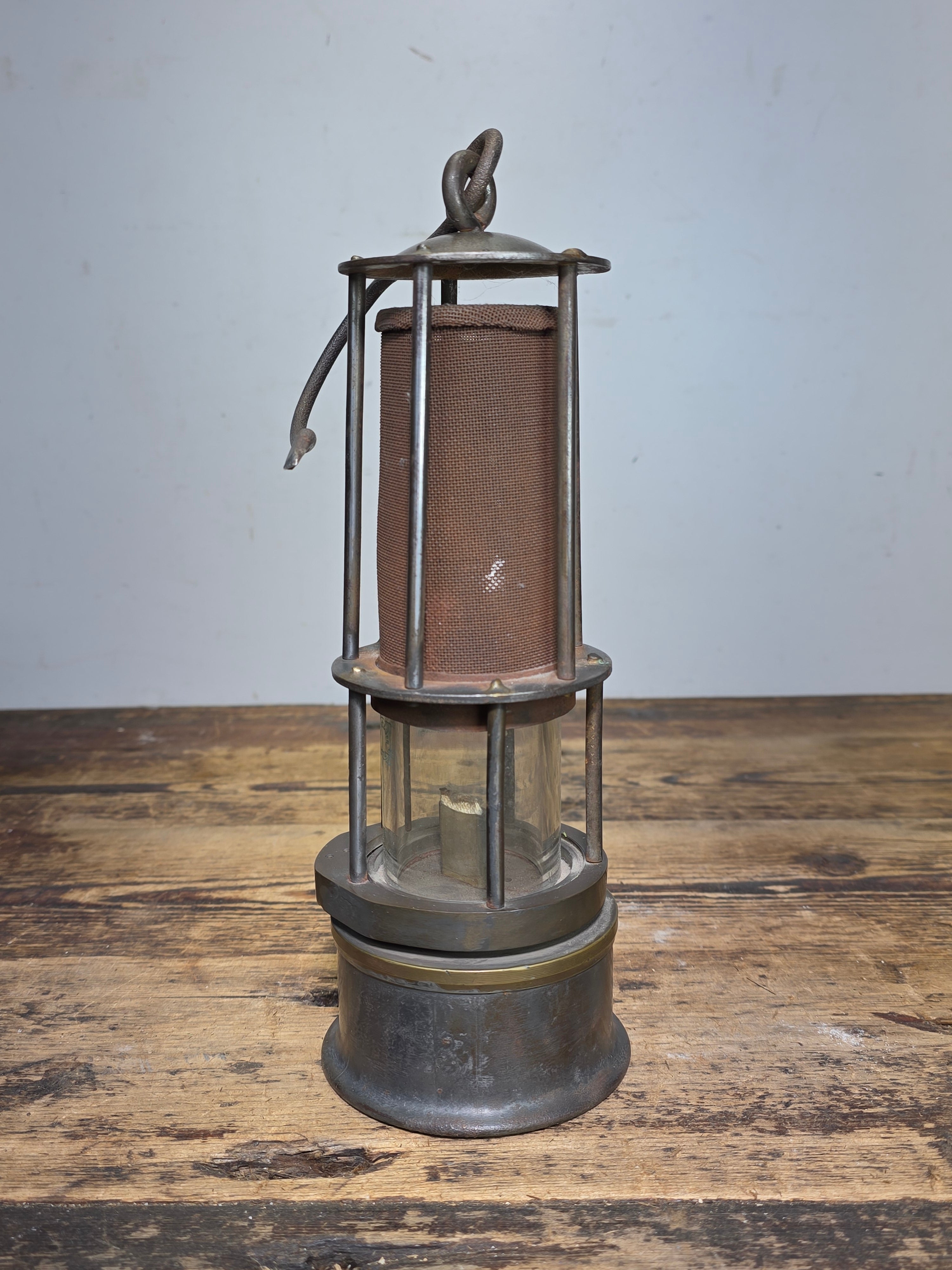Antique Friemann Wolf FWD 20502 Safety Mining Lamp Germany Schott Jena Glass
