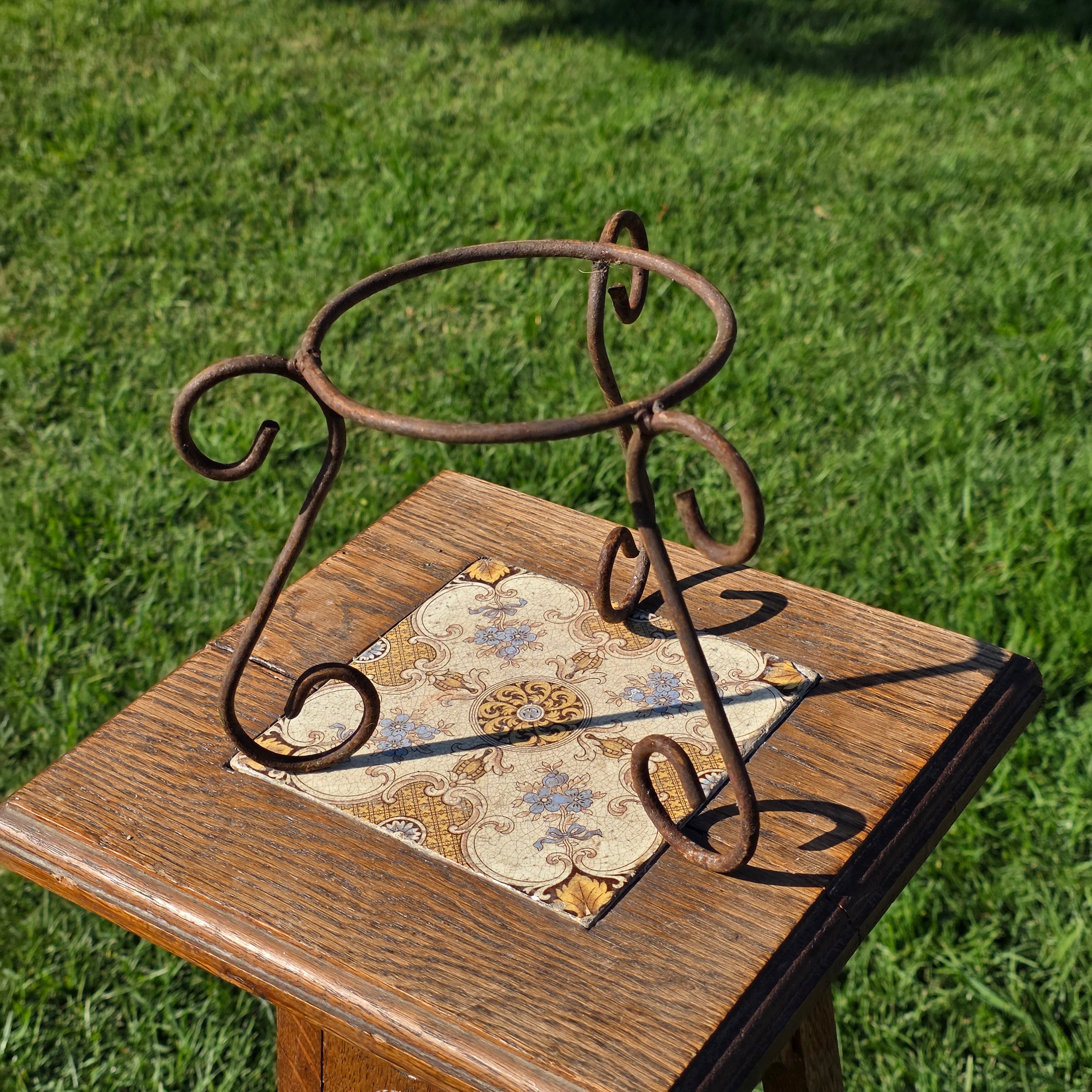 2pc Vintage Wrought Iron Plant Stand Set Rustic Heavy Rust Scroll Pot Holder