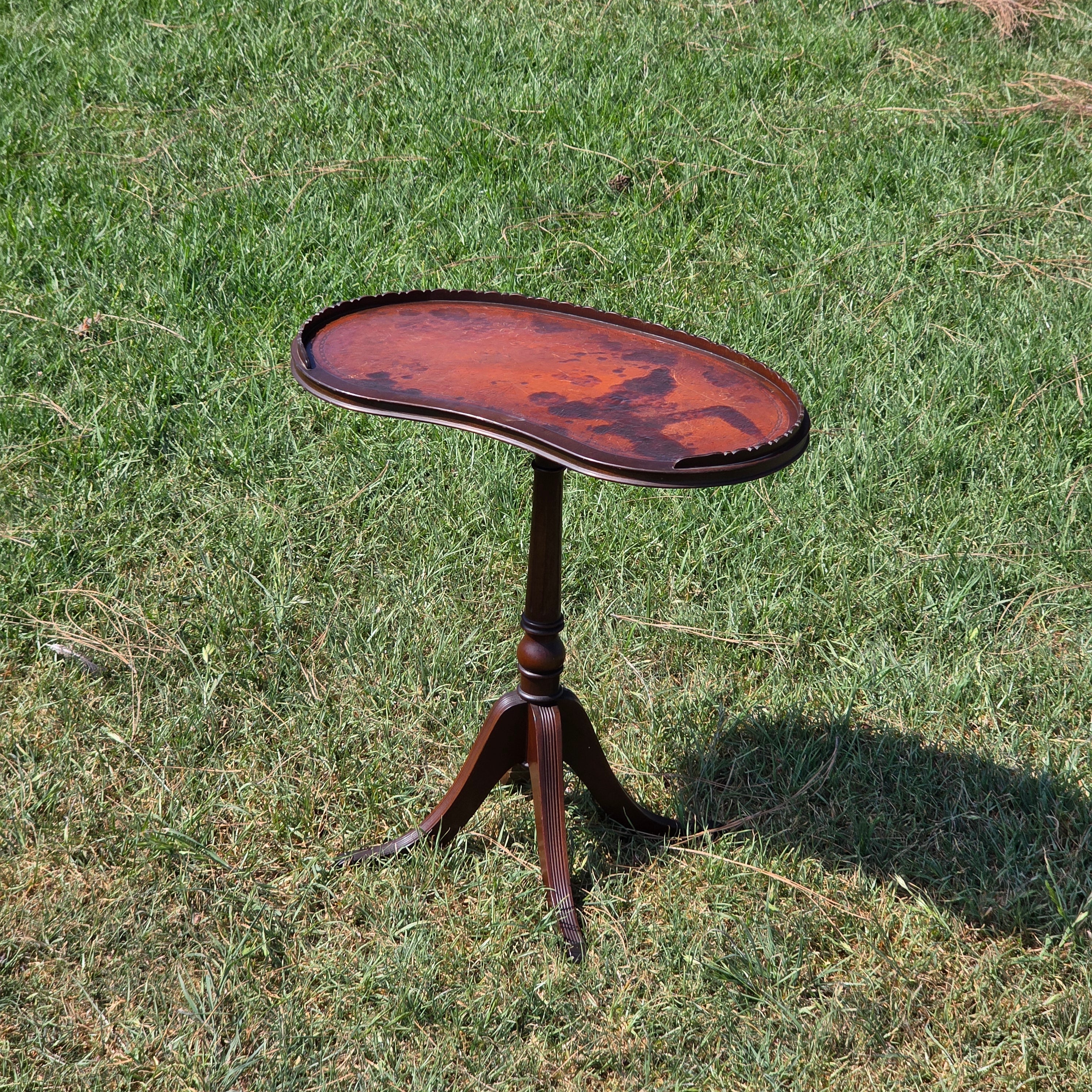 Rare Ferguson Bros 7640 Kidney Candle Stand Table Scalloped Rim Stamped Leather