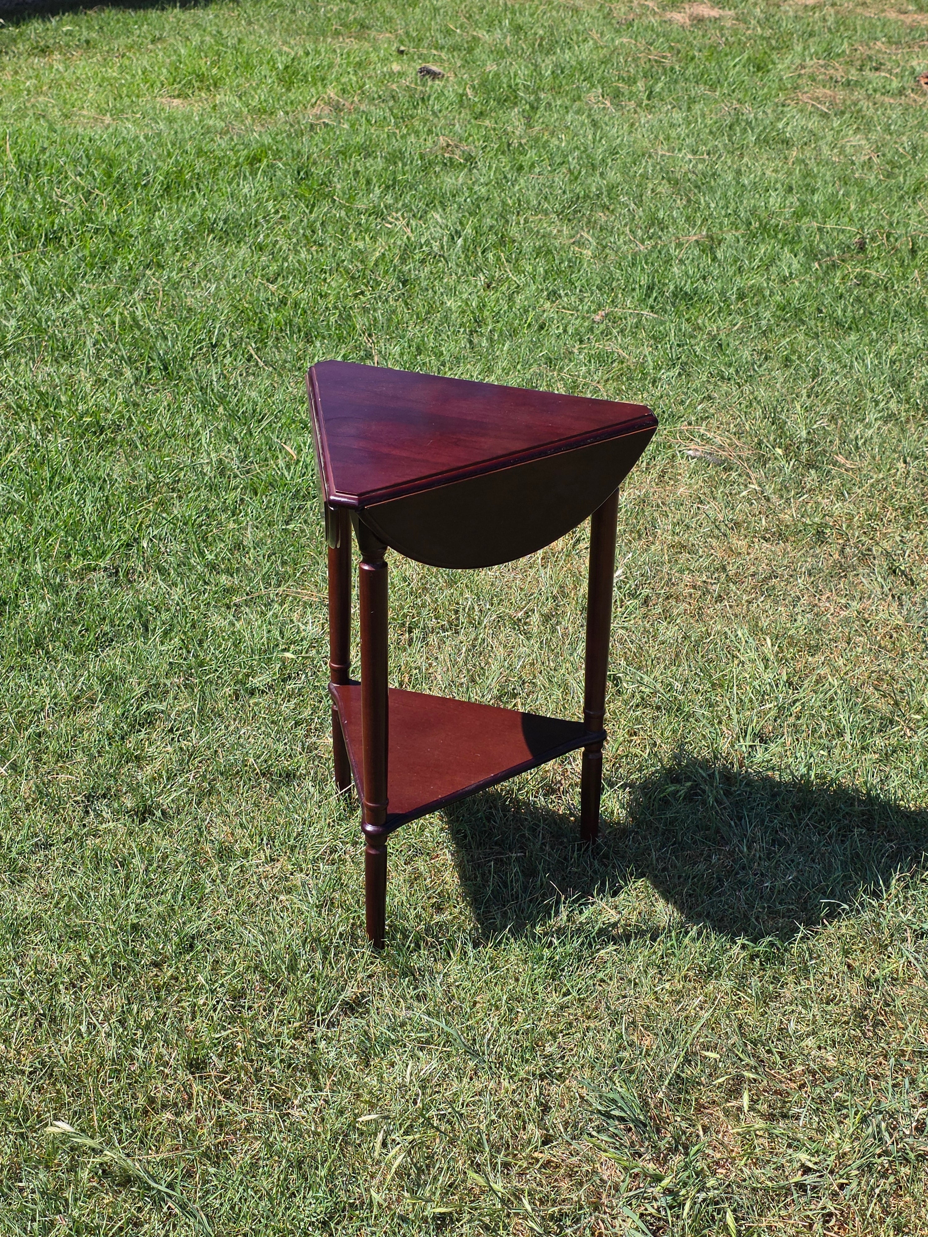 Bombay Company Vintage Drop Leaf Round Side Table Triangle 3-Way Folding 2003