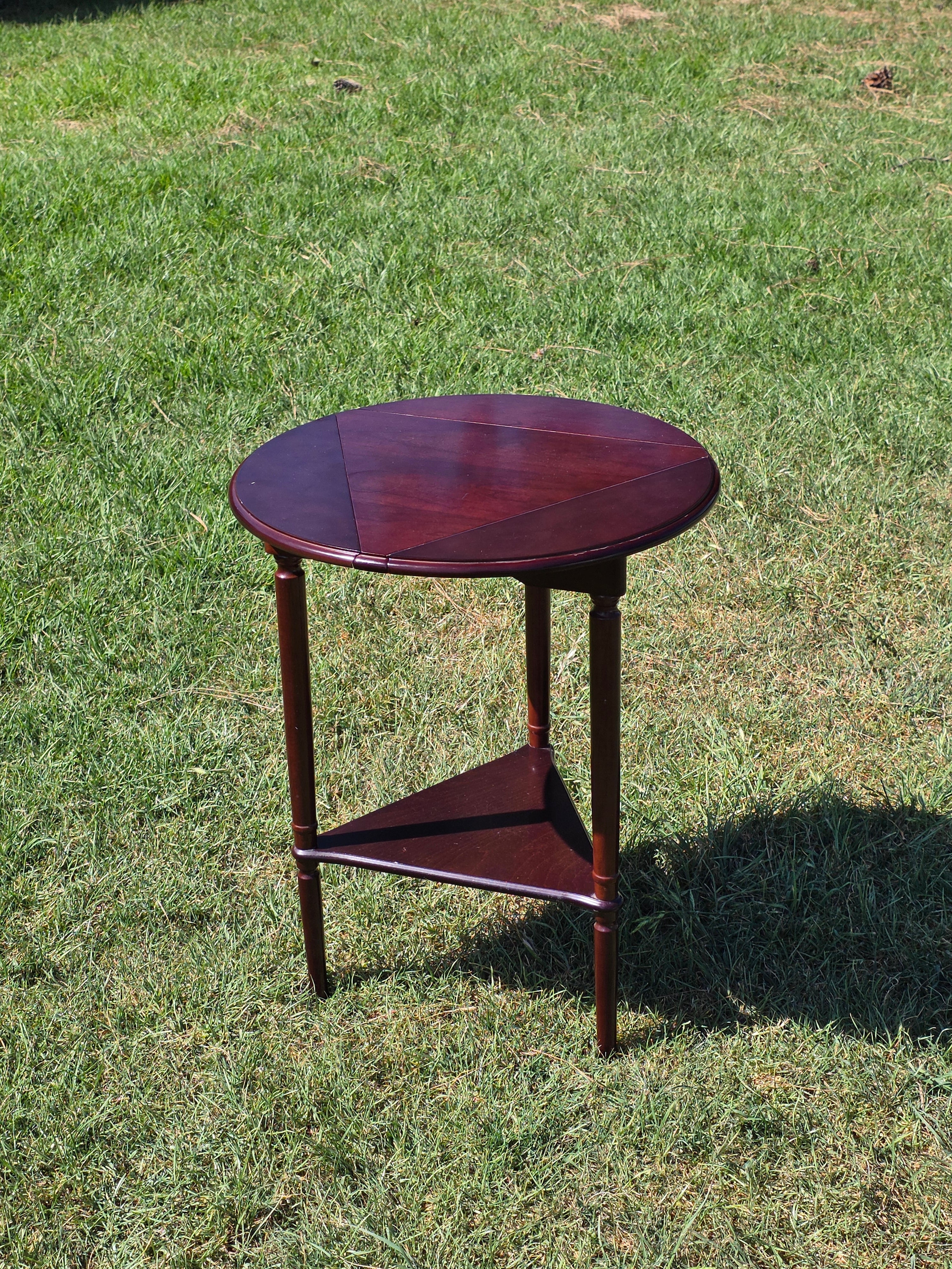 Bombay Company Vintage Drop Leaf Round Side Table Triangle 3-Way Folding 2003