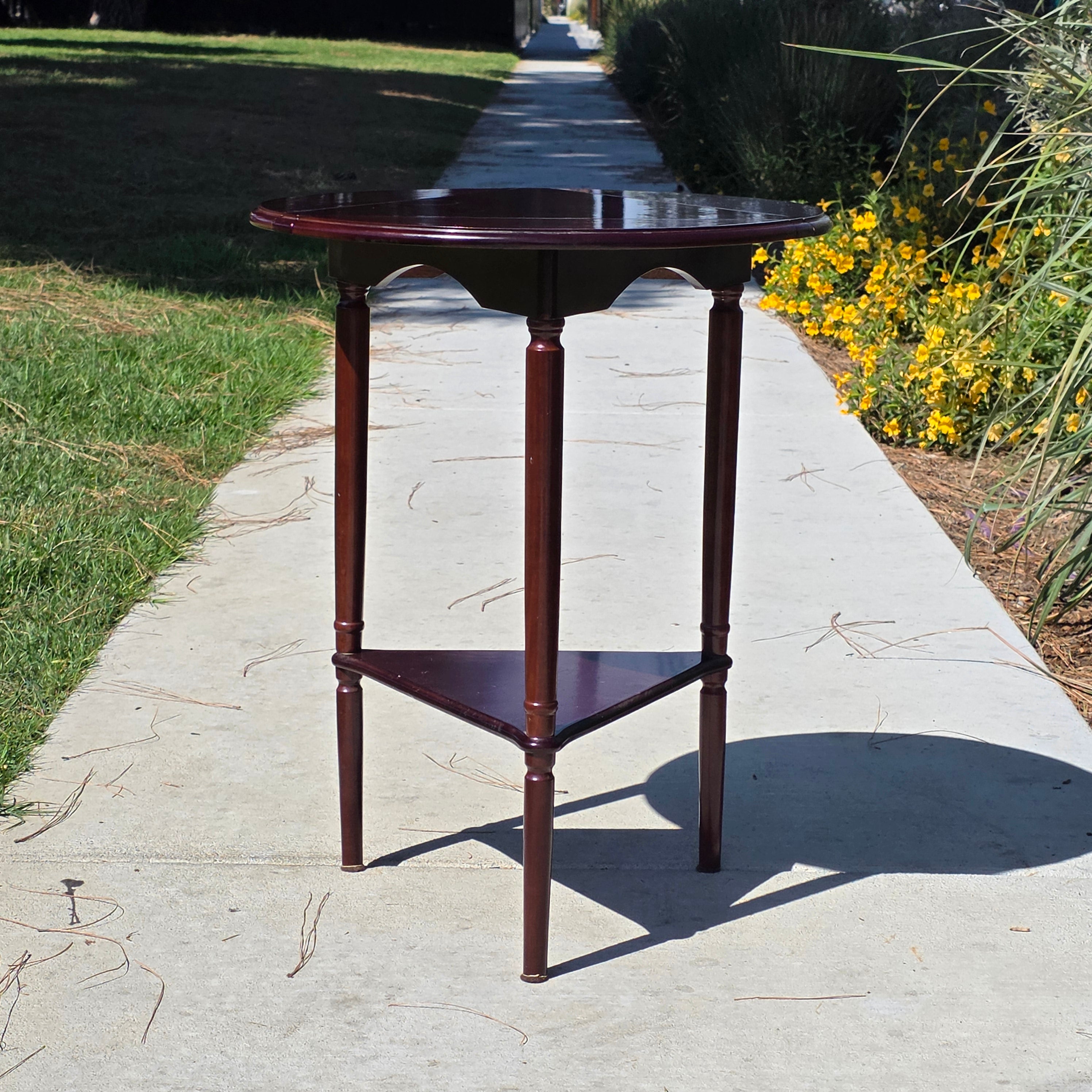 Bombay Company Vintage Drop Leaf Round Side Table Triangle 3-Way Folding 2003