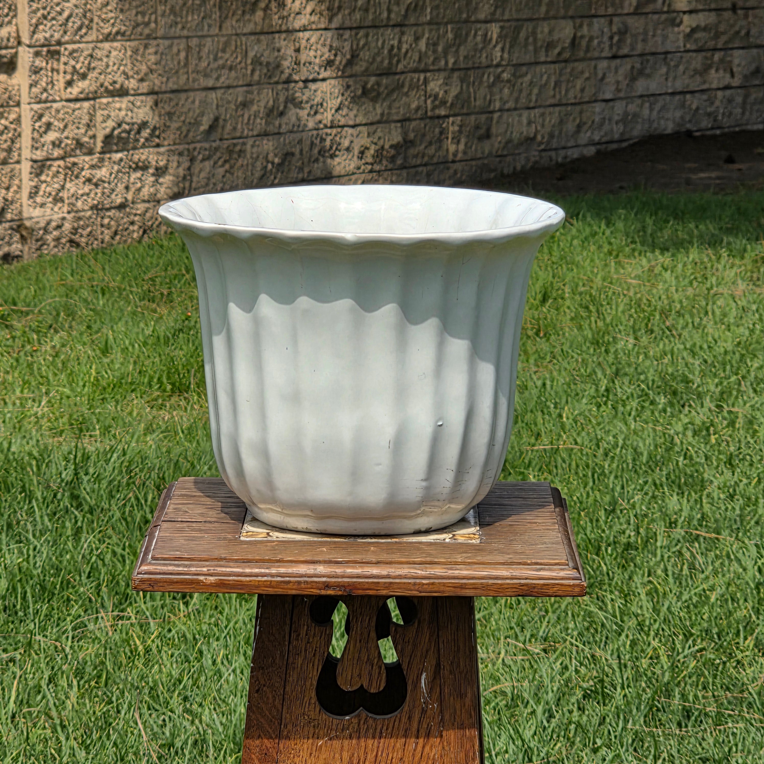 Vintage Maurice Ceramics USA 10 MCM California Pottery White Fluted Planter Bowl
