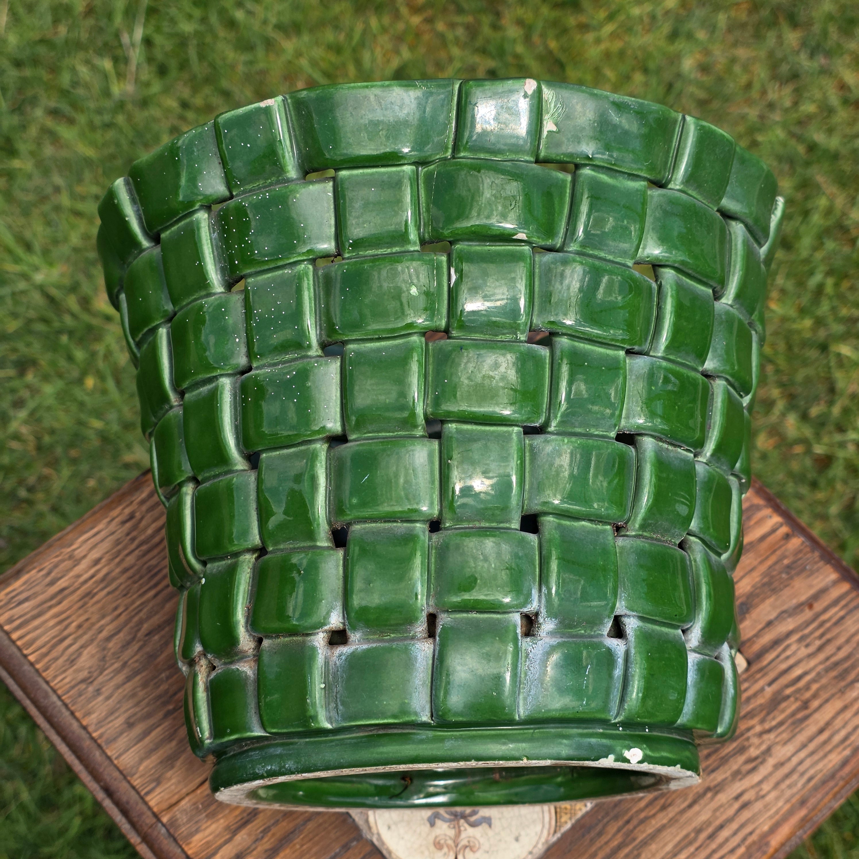 Vintage Italian Pottery Basket Weave Planter Green Glazed Made in Italy 9" 1092