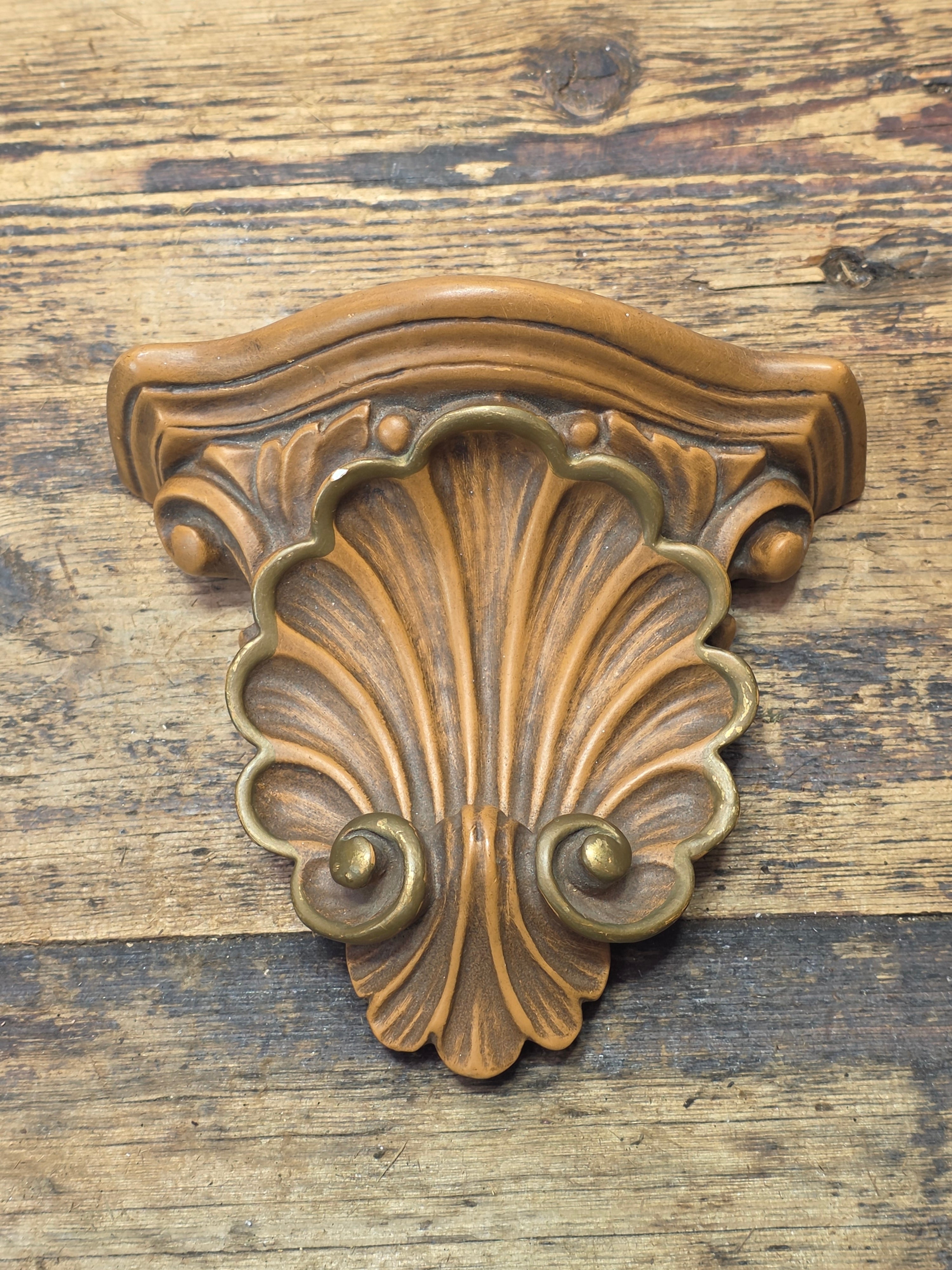 Vintage Plaster Wall Shelf Shell Scroll Gold Trim Hollywood Regency Scallop 7"