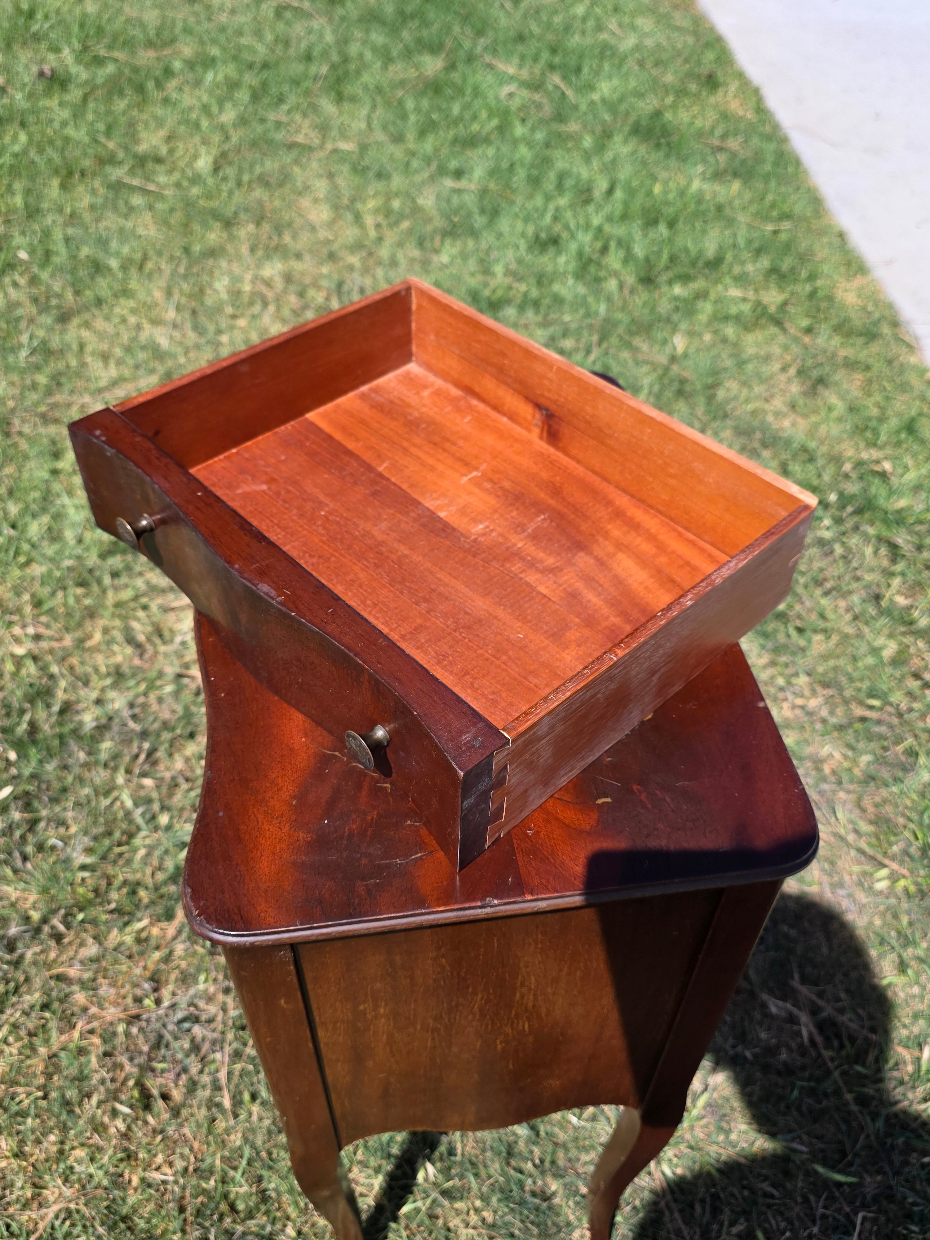 Vintage Ferguson Bros Wood Nightstand Side Table Drawer Bow Front Brown 28.5" H