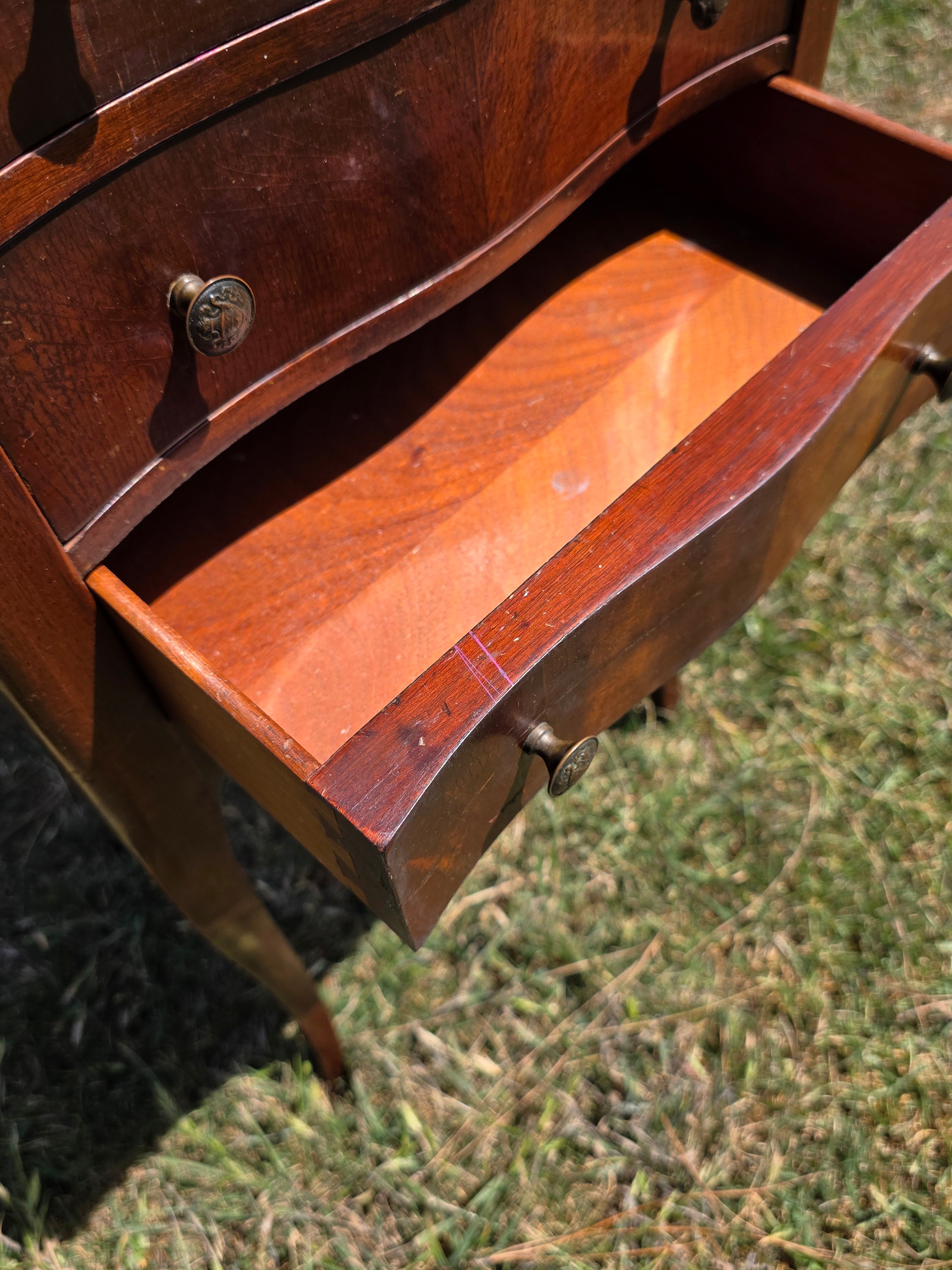 Vintage Ferguson Bros Wood Nightstand Side Table Drawer Bow Front Brown 28.5" H