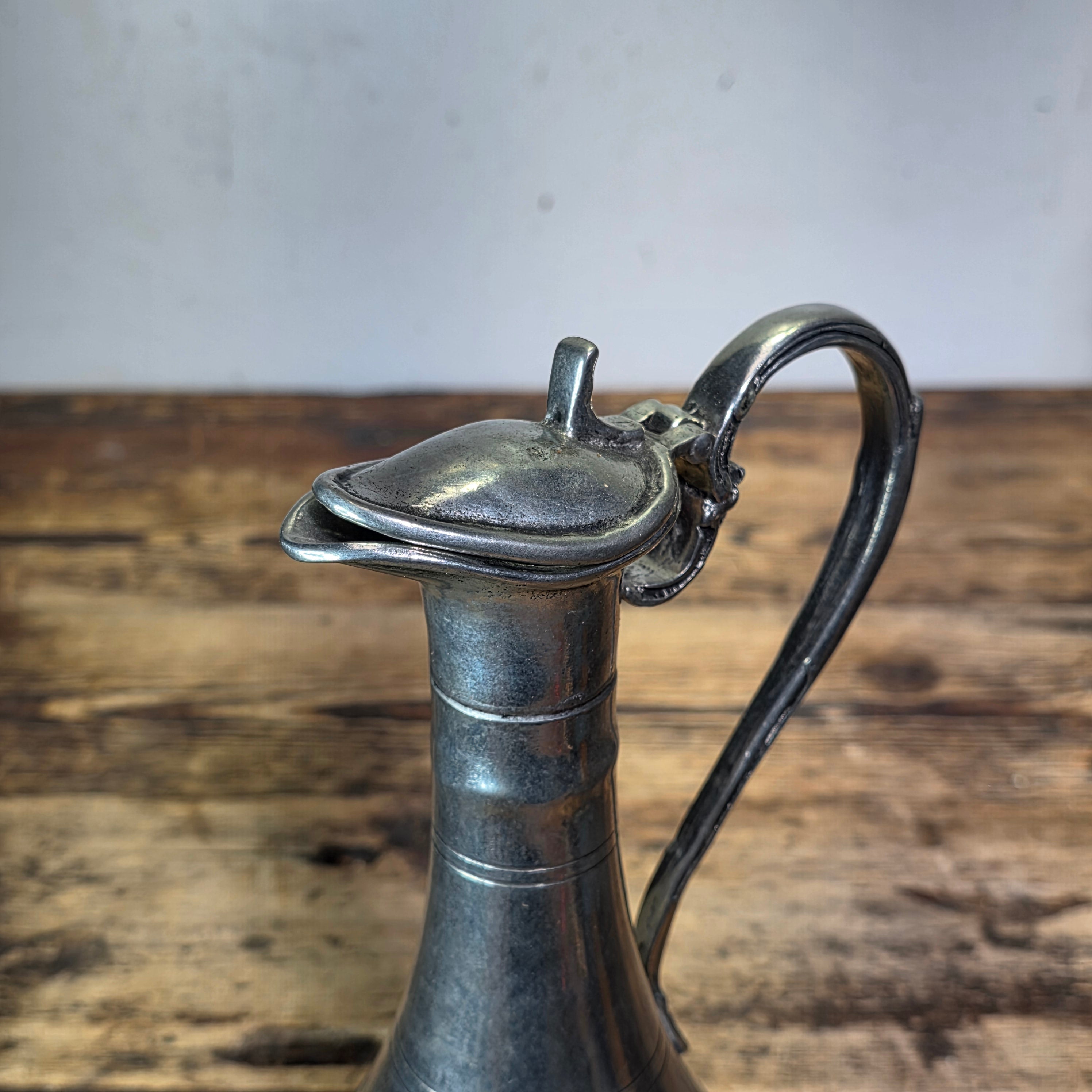 Vintage Italian Lead Crystal Pewter Decanter 24% Pb0 Italy Wine Pitcher MCM
