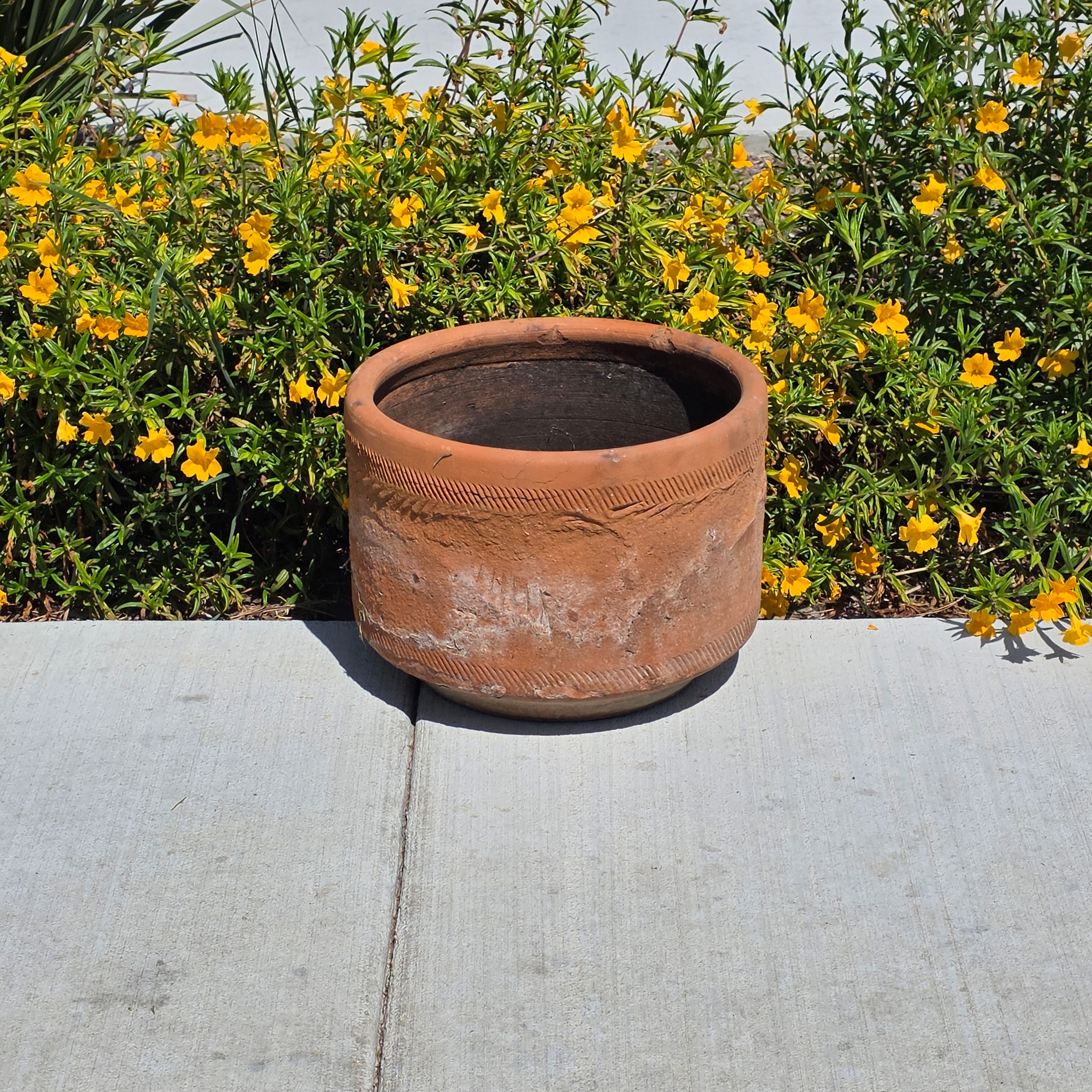 Vintage Sunburst Terracotta Planter Primitive Weathered Clay Pot Relic Garden 13