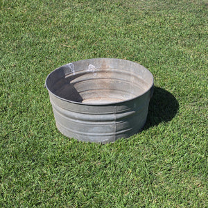 Vintage Large Galvanized Metal Wash Tub 24" Round Planter Rustic Garden Ice Buck