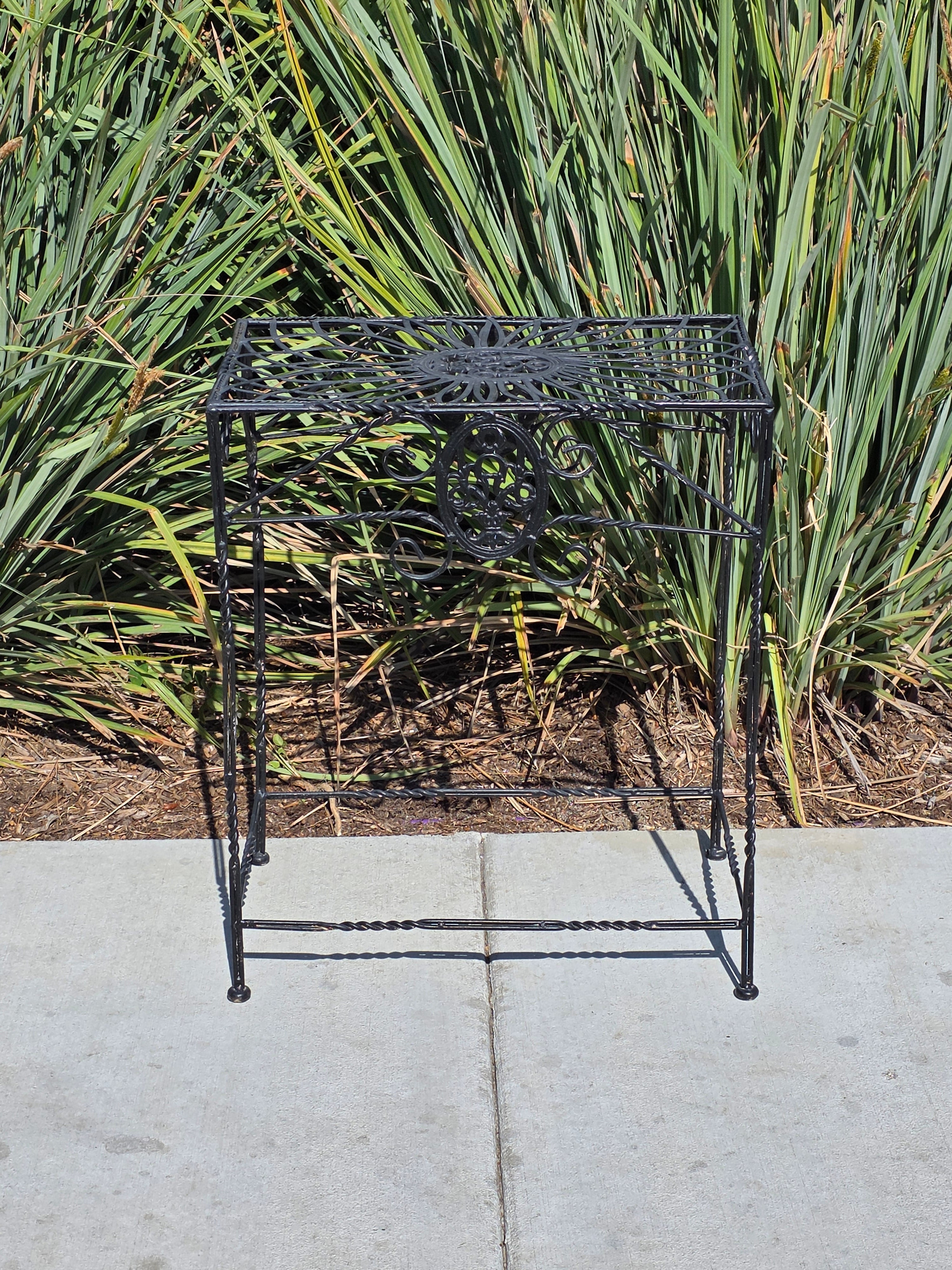 Vintage Grey Steel Plant Stand Shabby Chic Fleur de Lis Style Side Table French