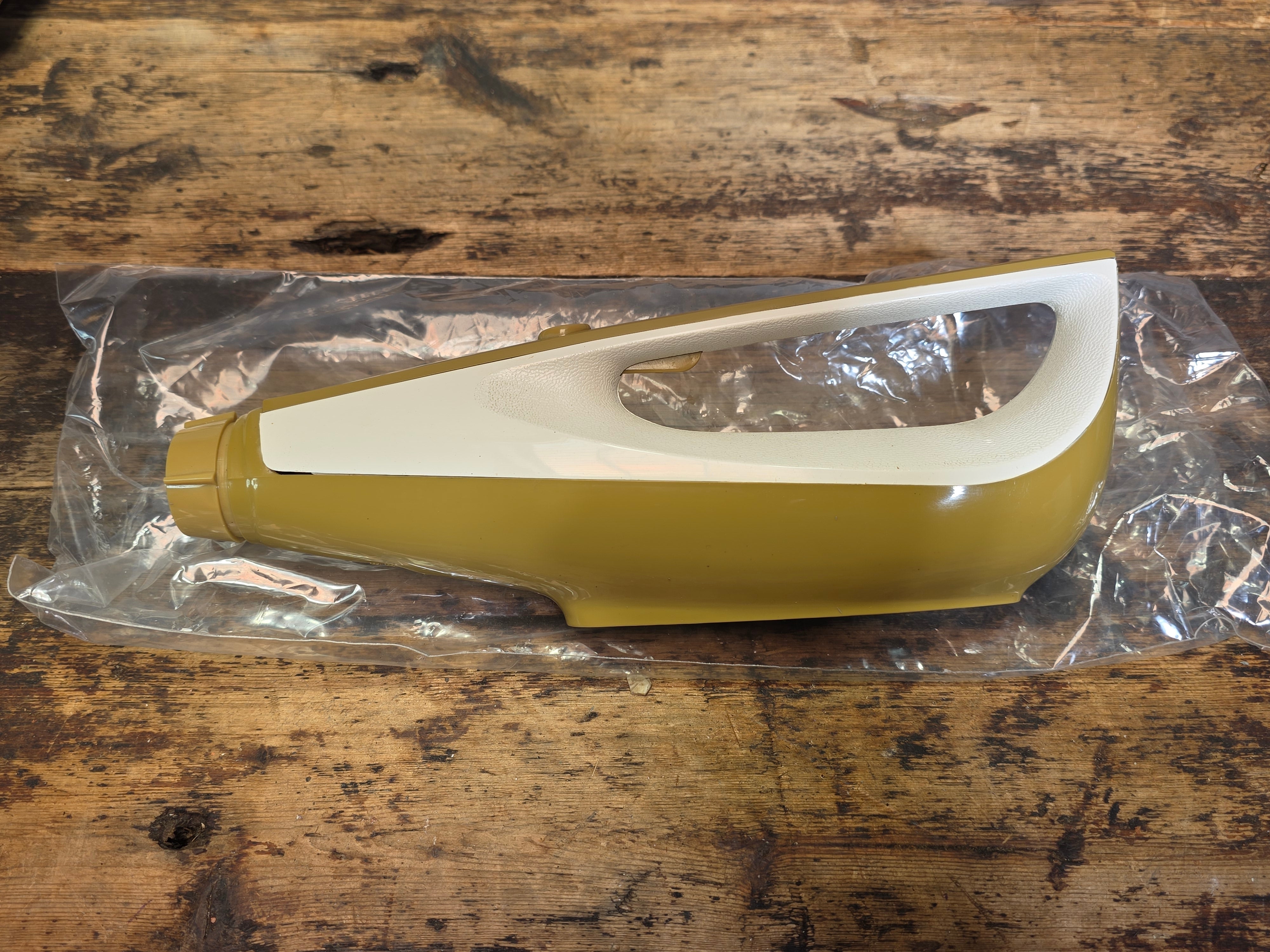 Vintage Hamilton Beach Electric Knife 360G Harvest Gold MCM Box As Is For Parts (Not Working)
