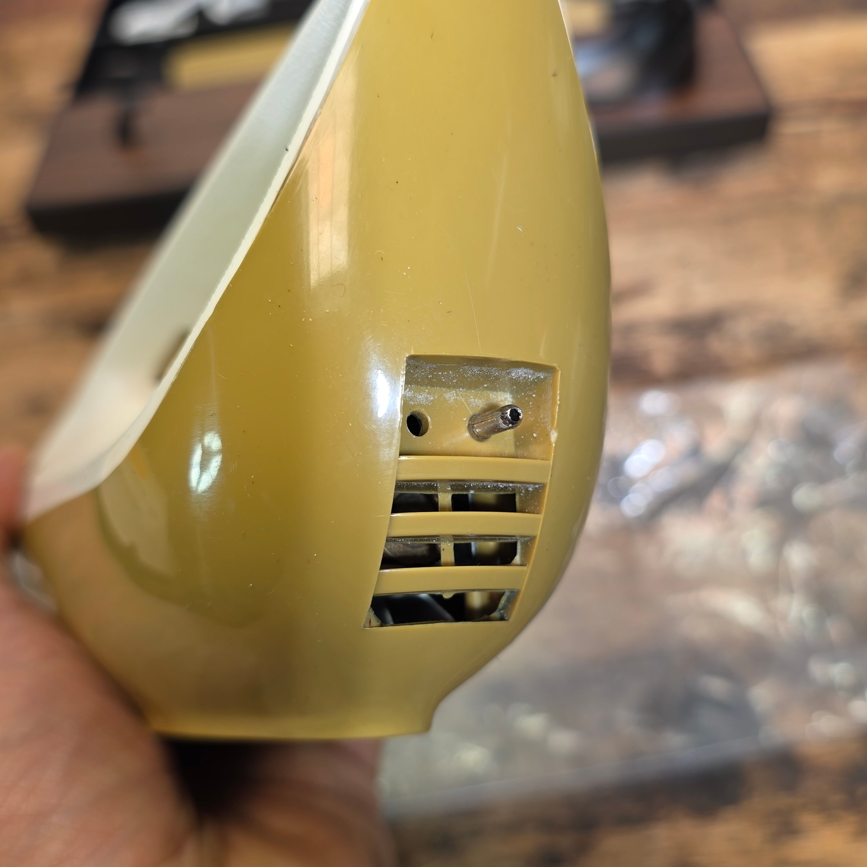 Vintage Hamilton Beach Electric Knife 360G Harvest Gold MCM Box As Is For Parts (Not Working)