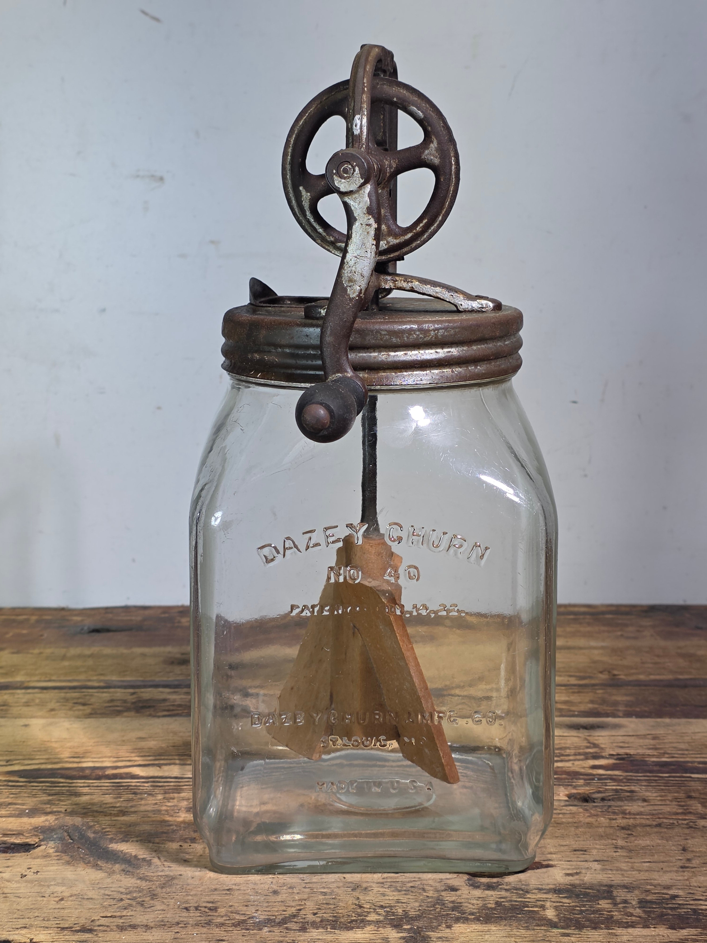 Antique Dazey Butter Churn No 40 Glass Jar 40B Cast Iron Hand Crank Patented 1922