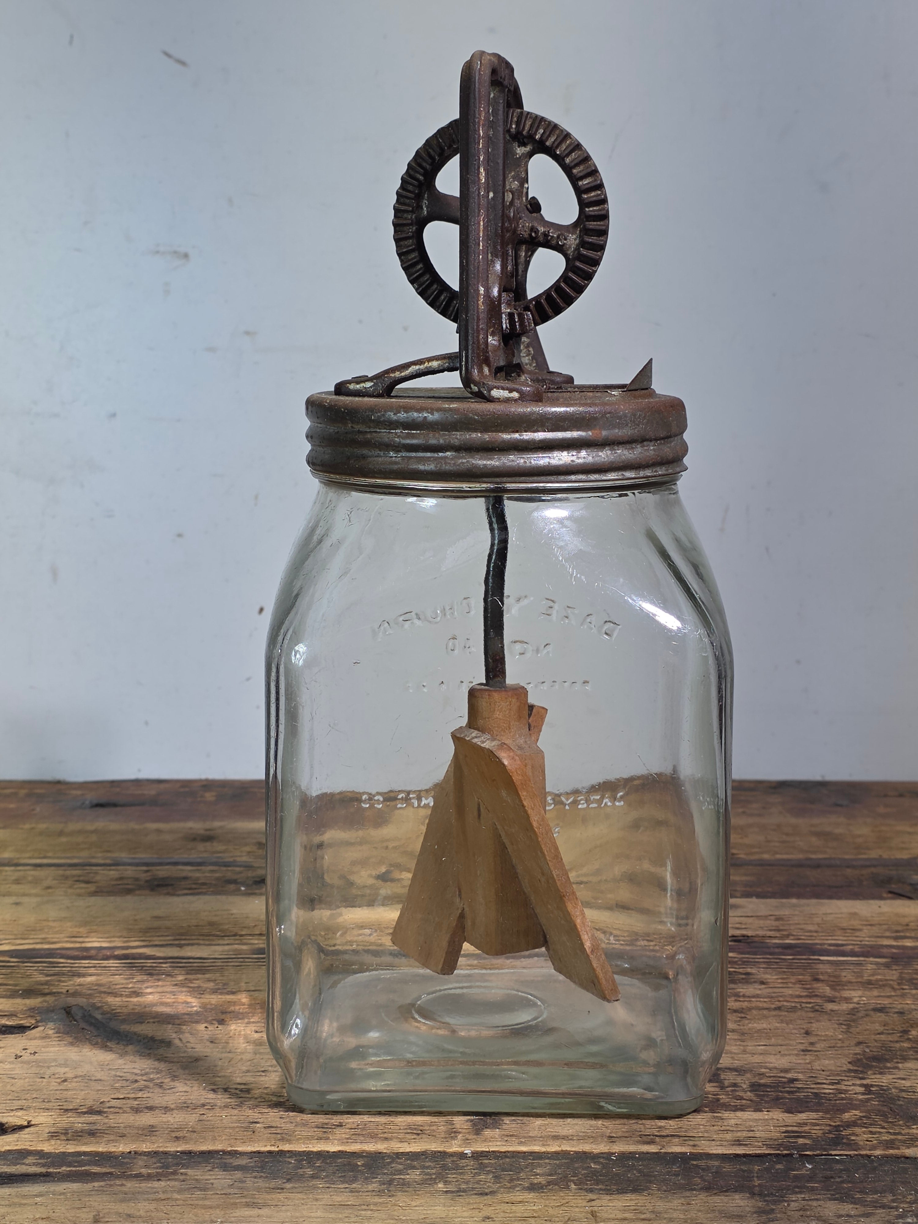 Antique Dazey Butter Churn No 40 Glass Jar 40B Cast Iron Hand Crank Patented 1922