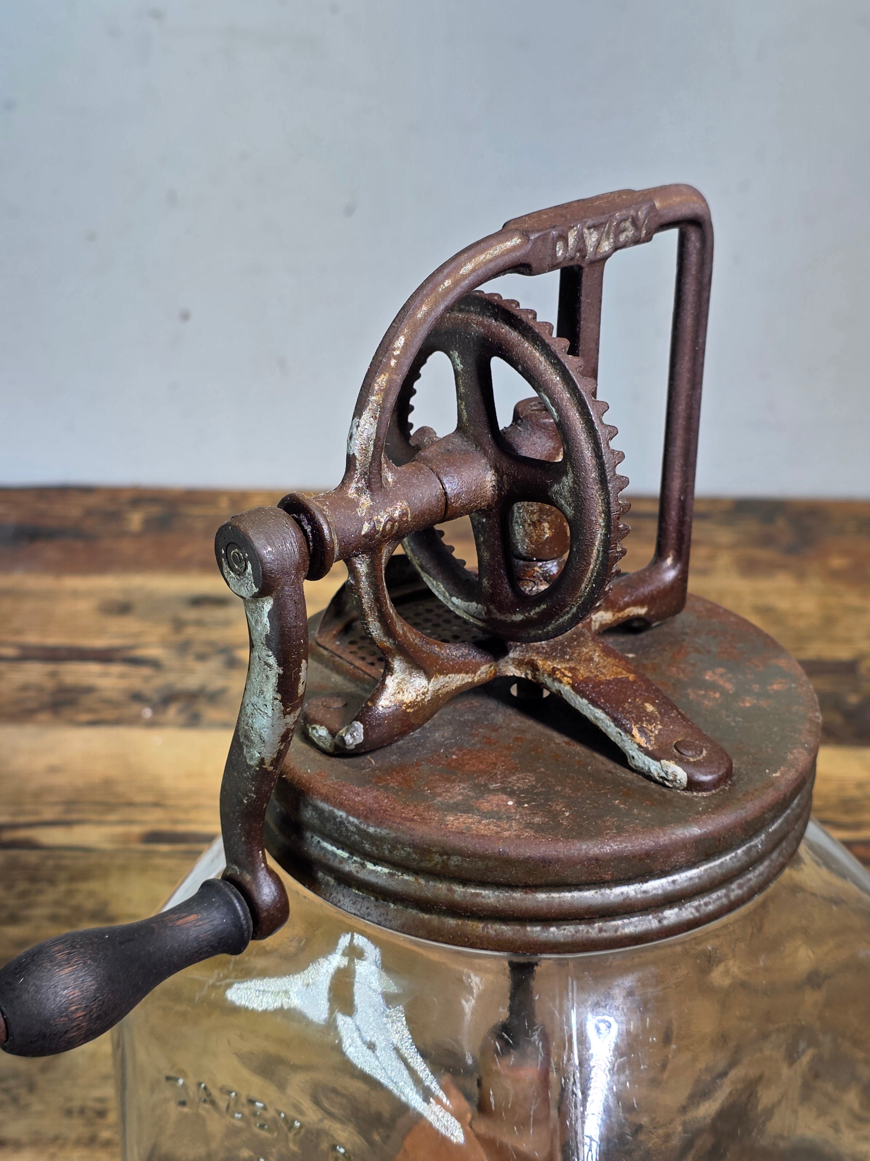 Antique Dazey Butter Churn No 40 Glass Jar 40B Cast Iron Hand Crank Patented 1922