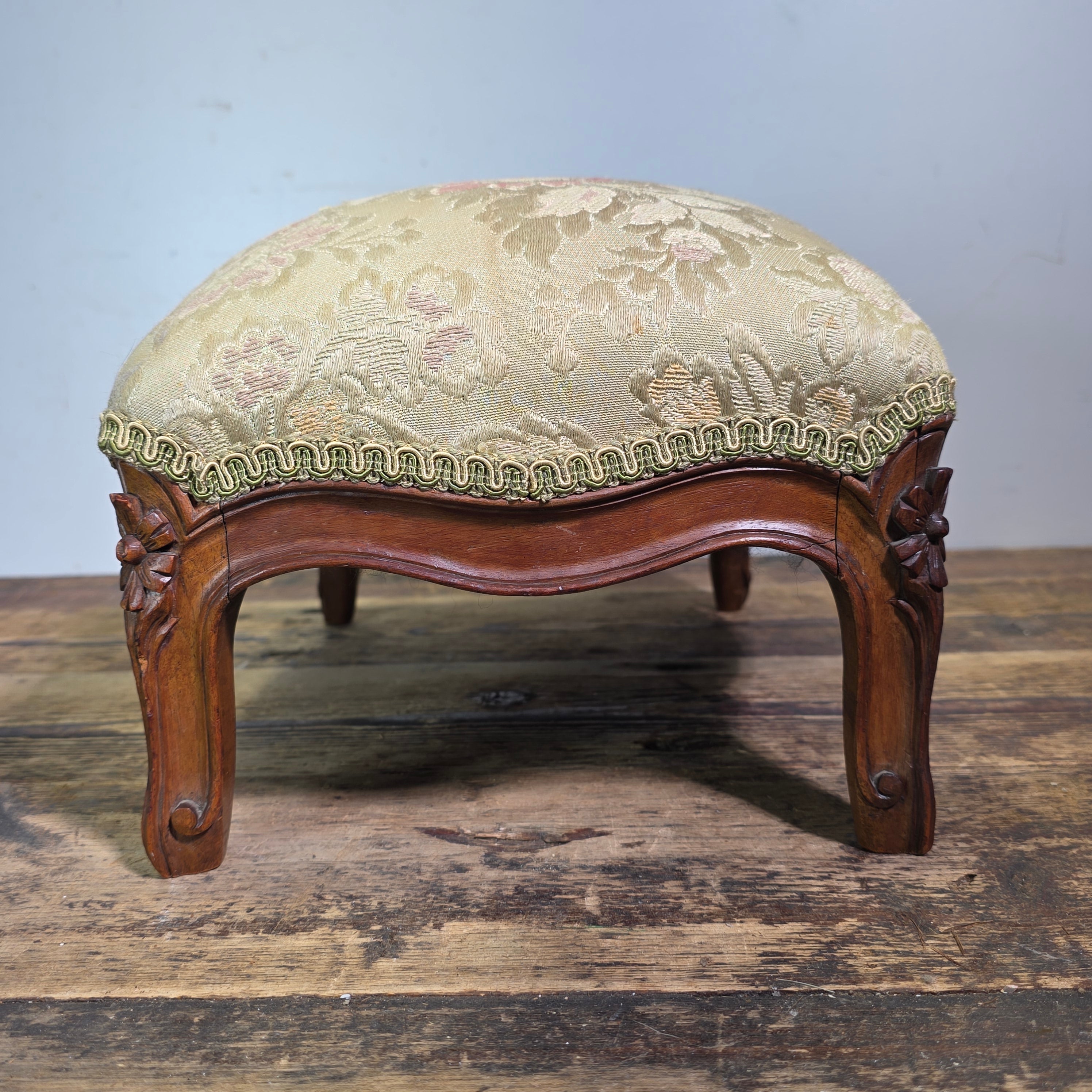 Vintage Louis XV Style Footstool Ottoman Carved Wood Rococo Brocade Small Stool