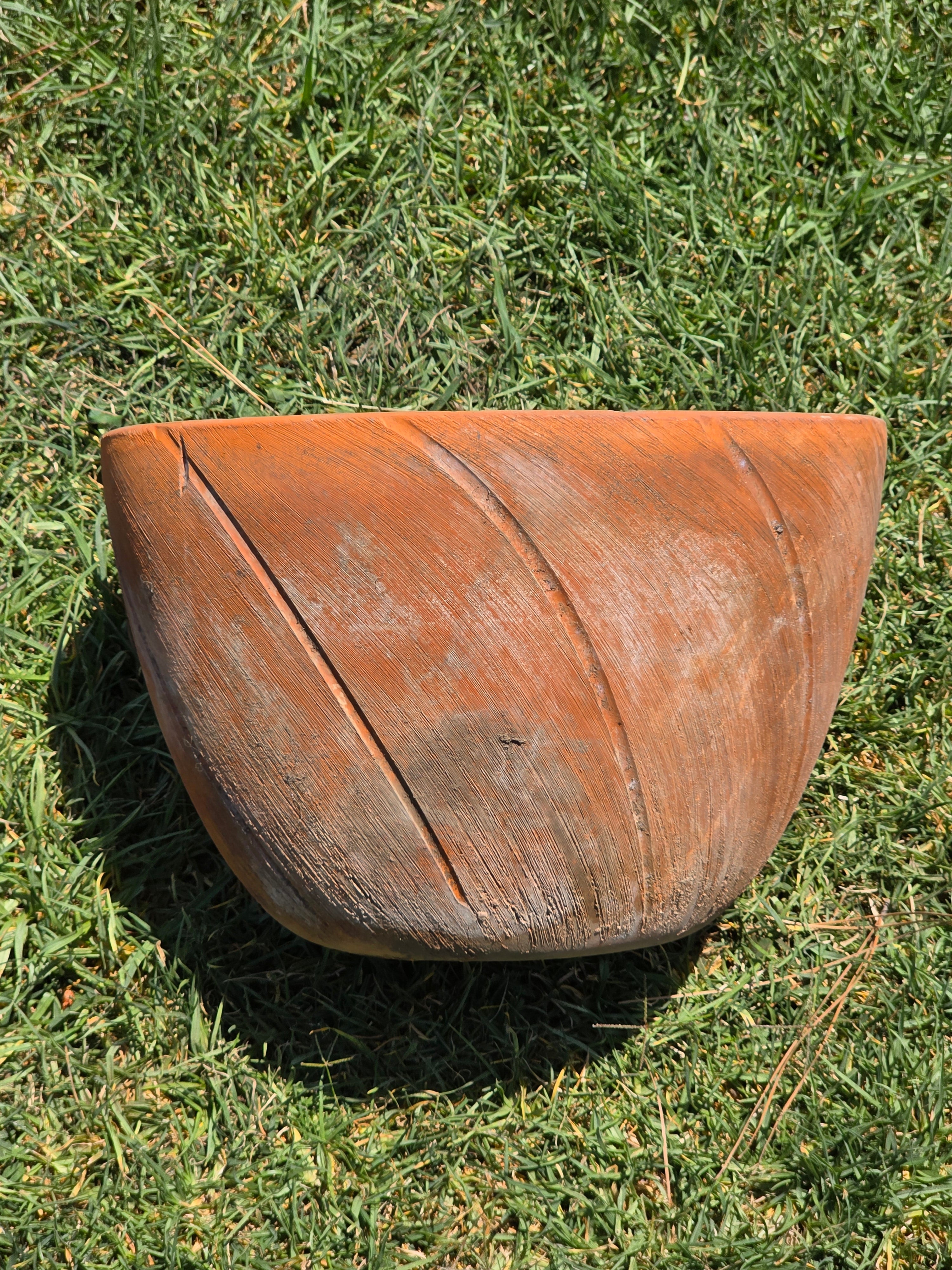 Washington Pottery Liberty Bell Terracotta Planter 13" Swirl Clay Pot Mexico