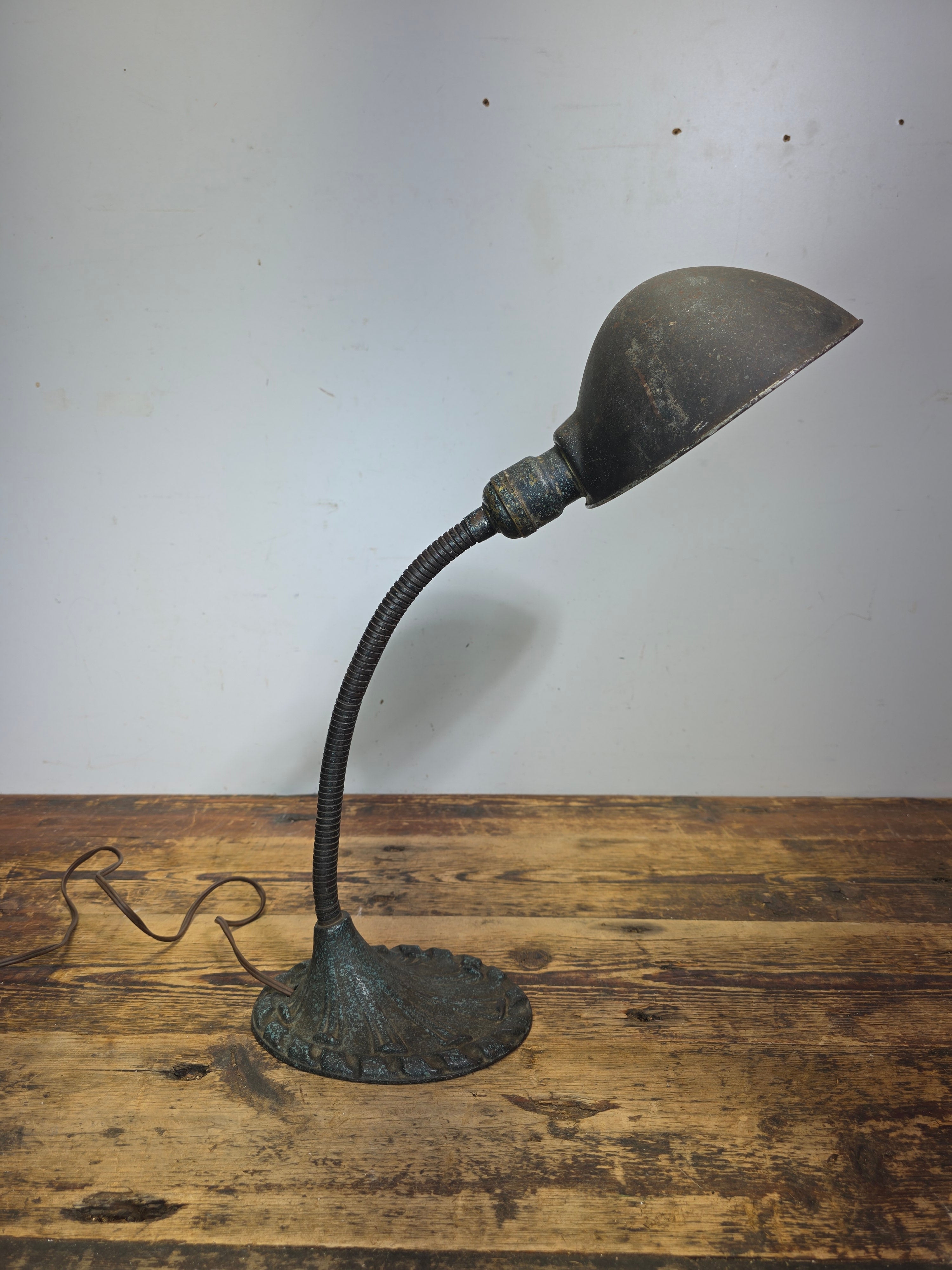 Vintage Aladdin Gooseneck Desk Lamp Cast Iron Art Deco Wall Mount 0523