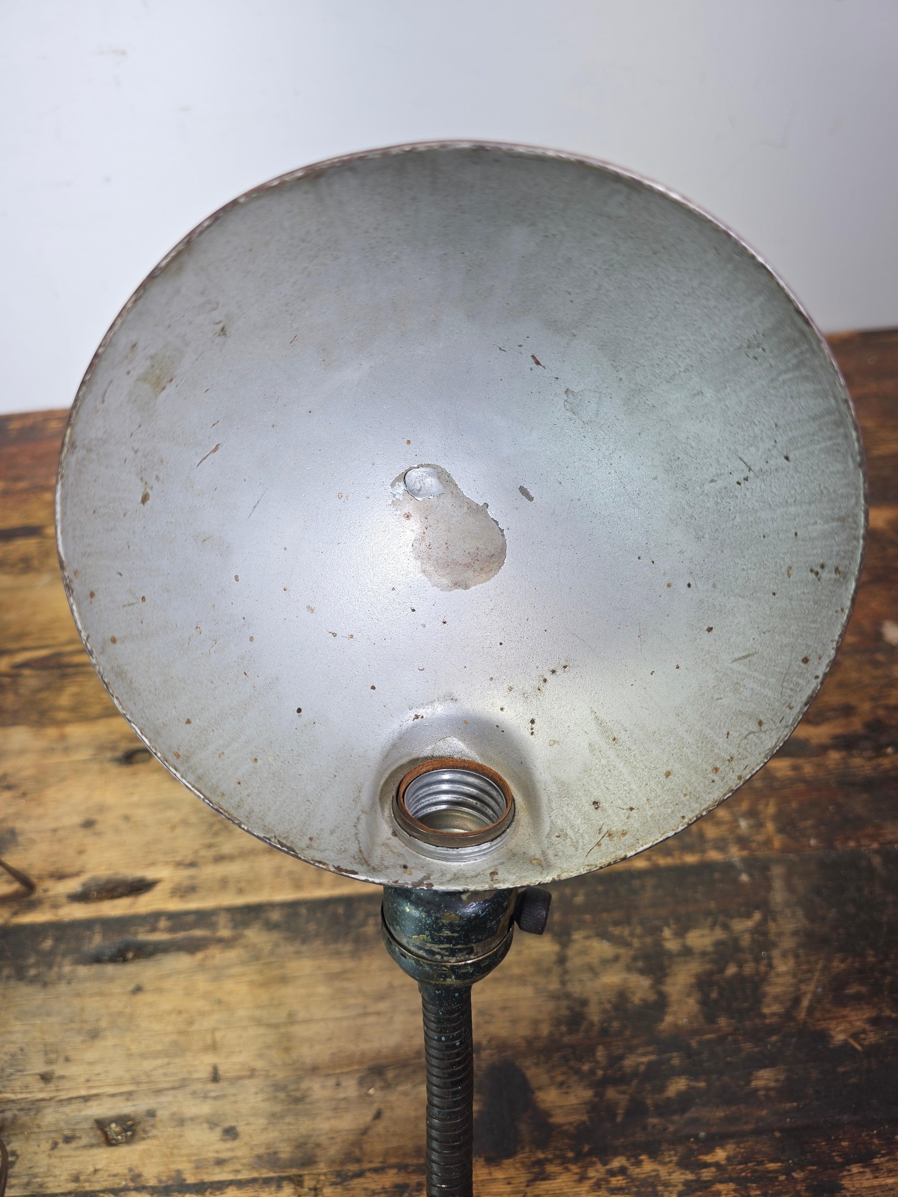 Vintage Aladdin Gooseneck Desk Lamp Cast Iron Art Deco Wall Mount 0523