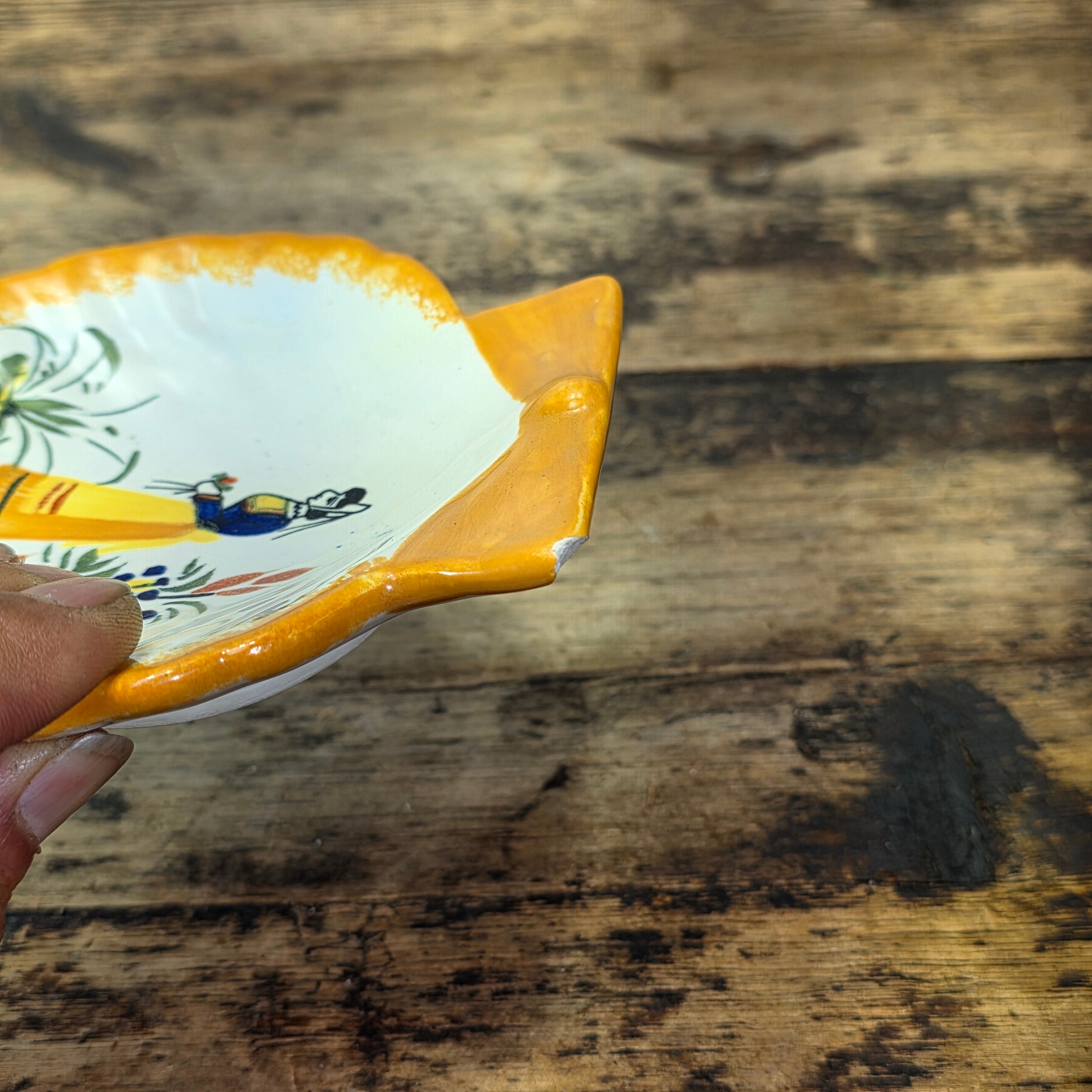 VTG Henriot Quimper Shell Dish Hutzler Baltimore France Faience Yellow Soap Tray