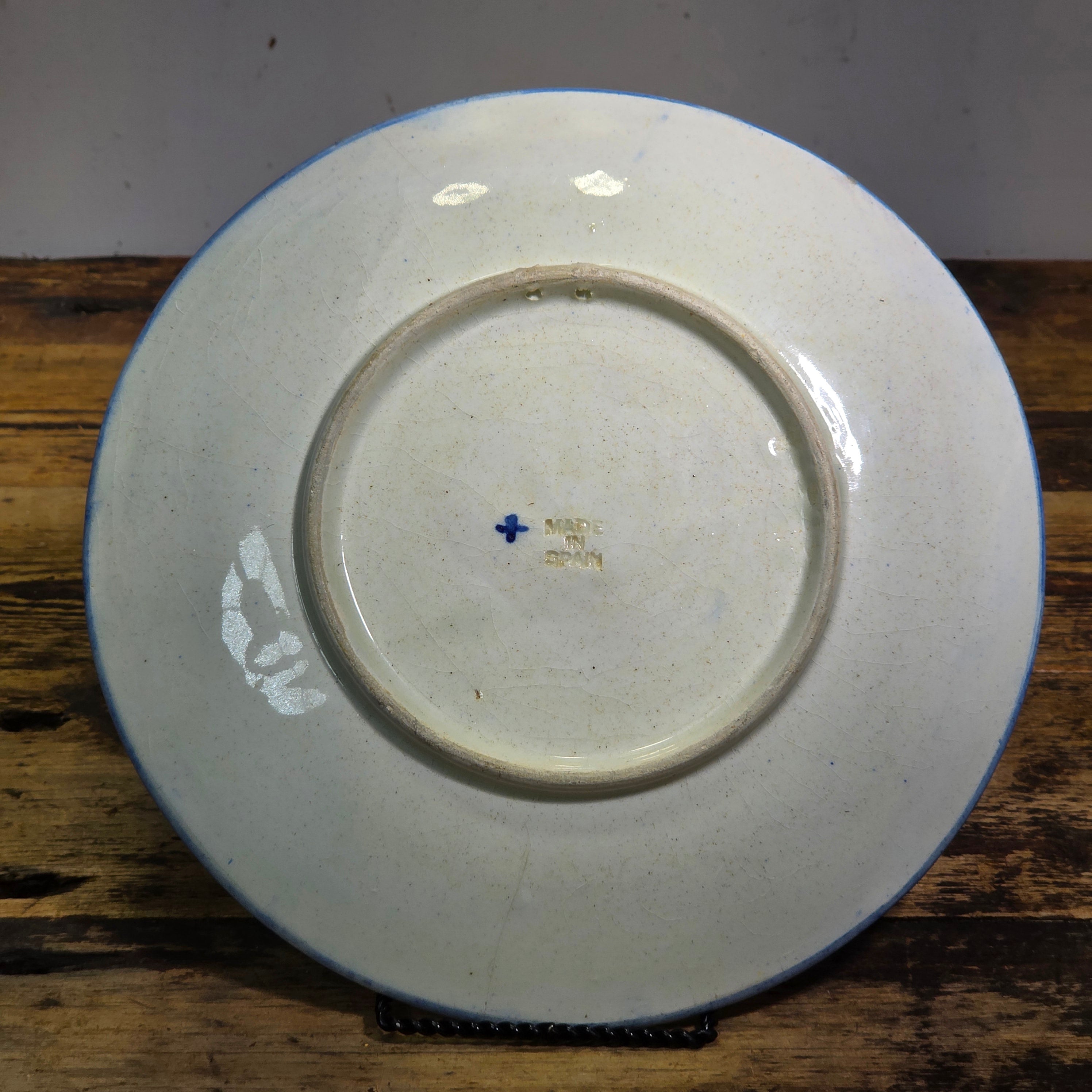 Vintage Spanish Majolica Ceramic Wall Plate Blue Yellow Sicily Coat of Arms 10.5"