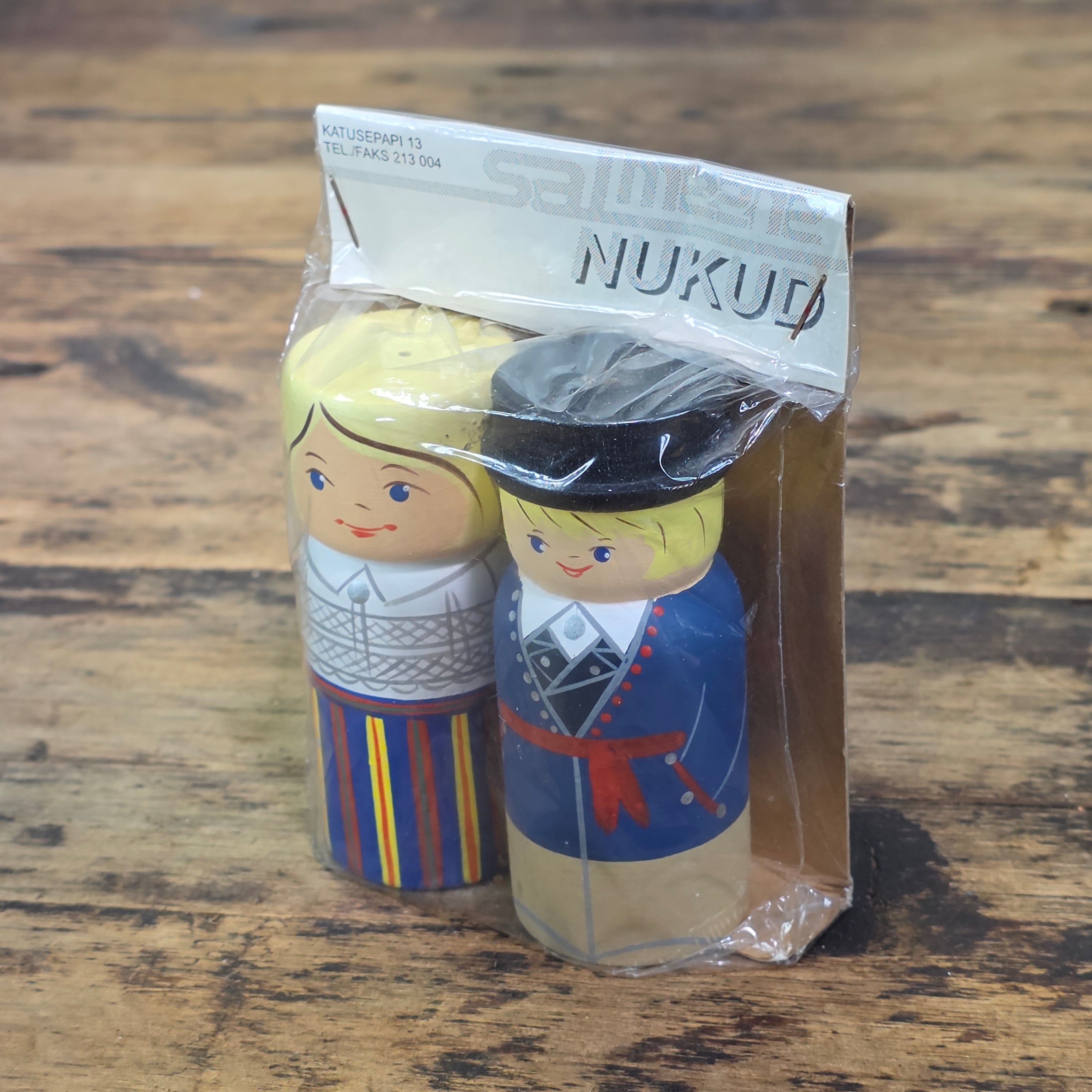 Vintage Estonia Wooden Salt Pepper Shakers Tallinn Hand Painted Folk Doll Set NOS