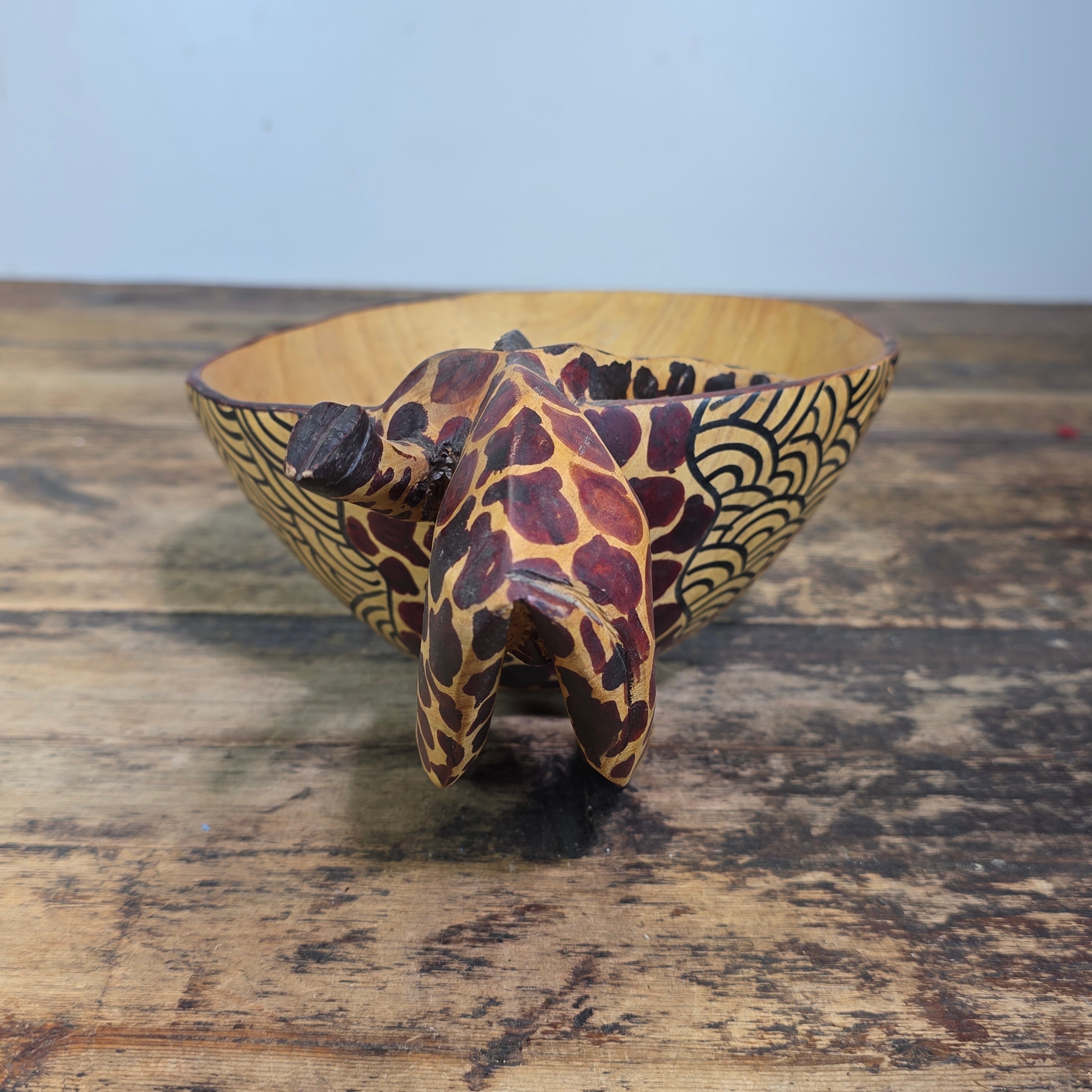 Vintage Hand Carved Wooden Giraffe Bowl African Folk Art Wood Animal Scuplture